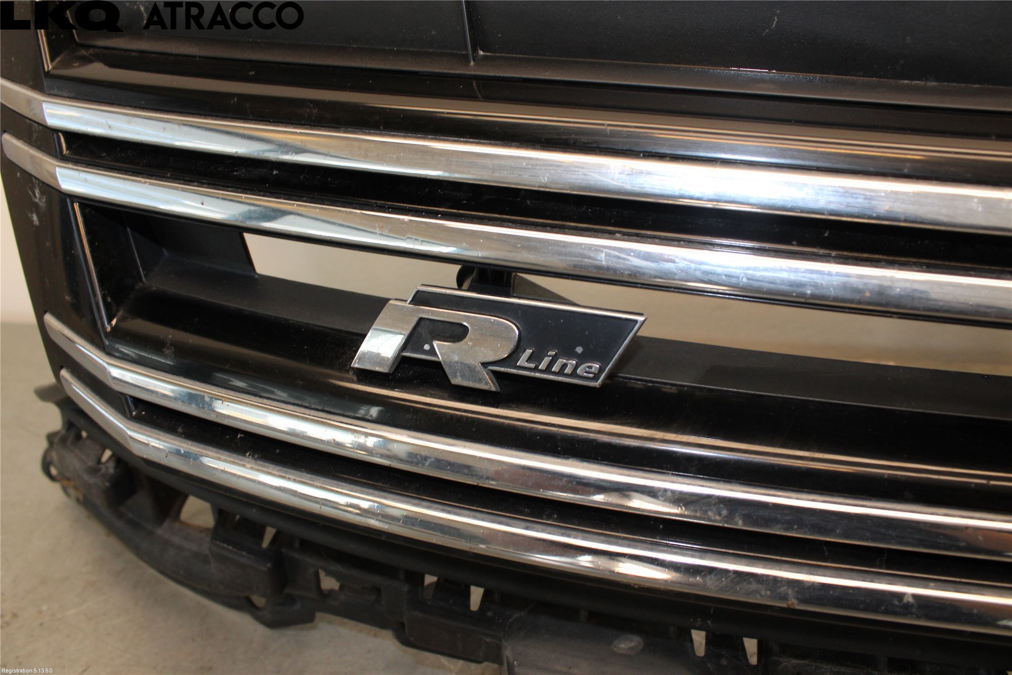Volkswagen VW TIGUAN 16-24 Grill Komp