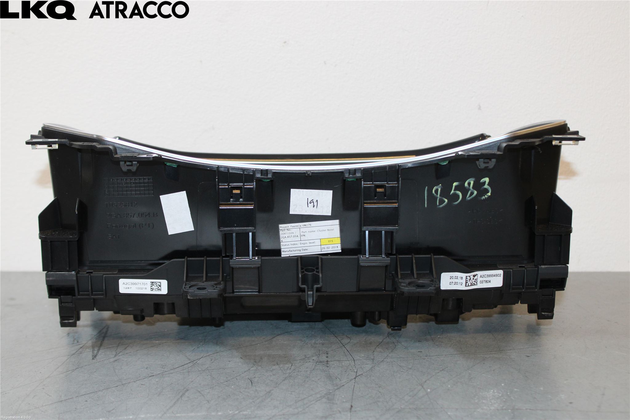 Volkswagen VW T-ROC 18- Instrument Hast