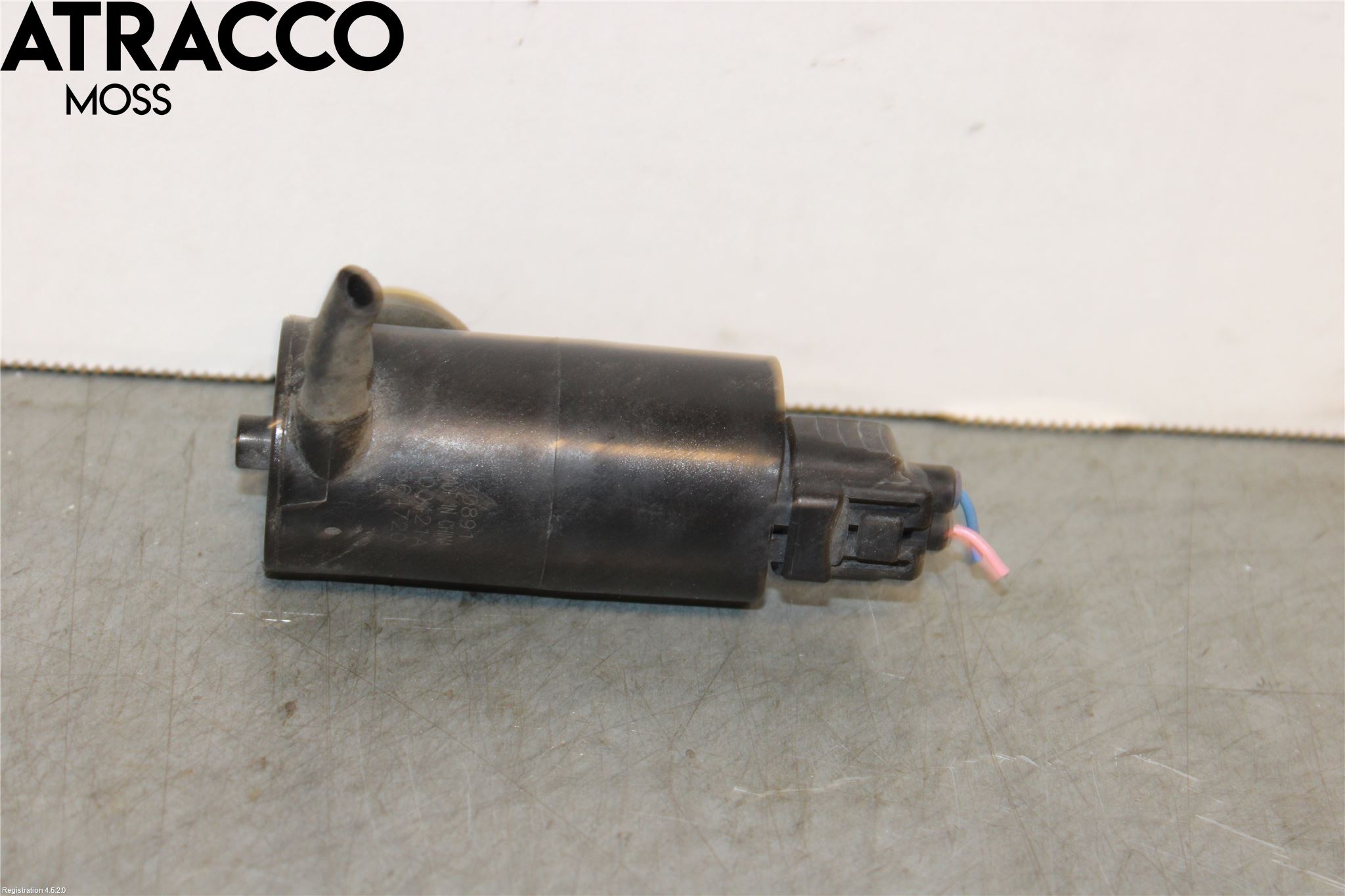 Toyota AURIS 10-12 Spolarpump Vindruta