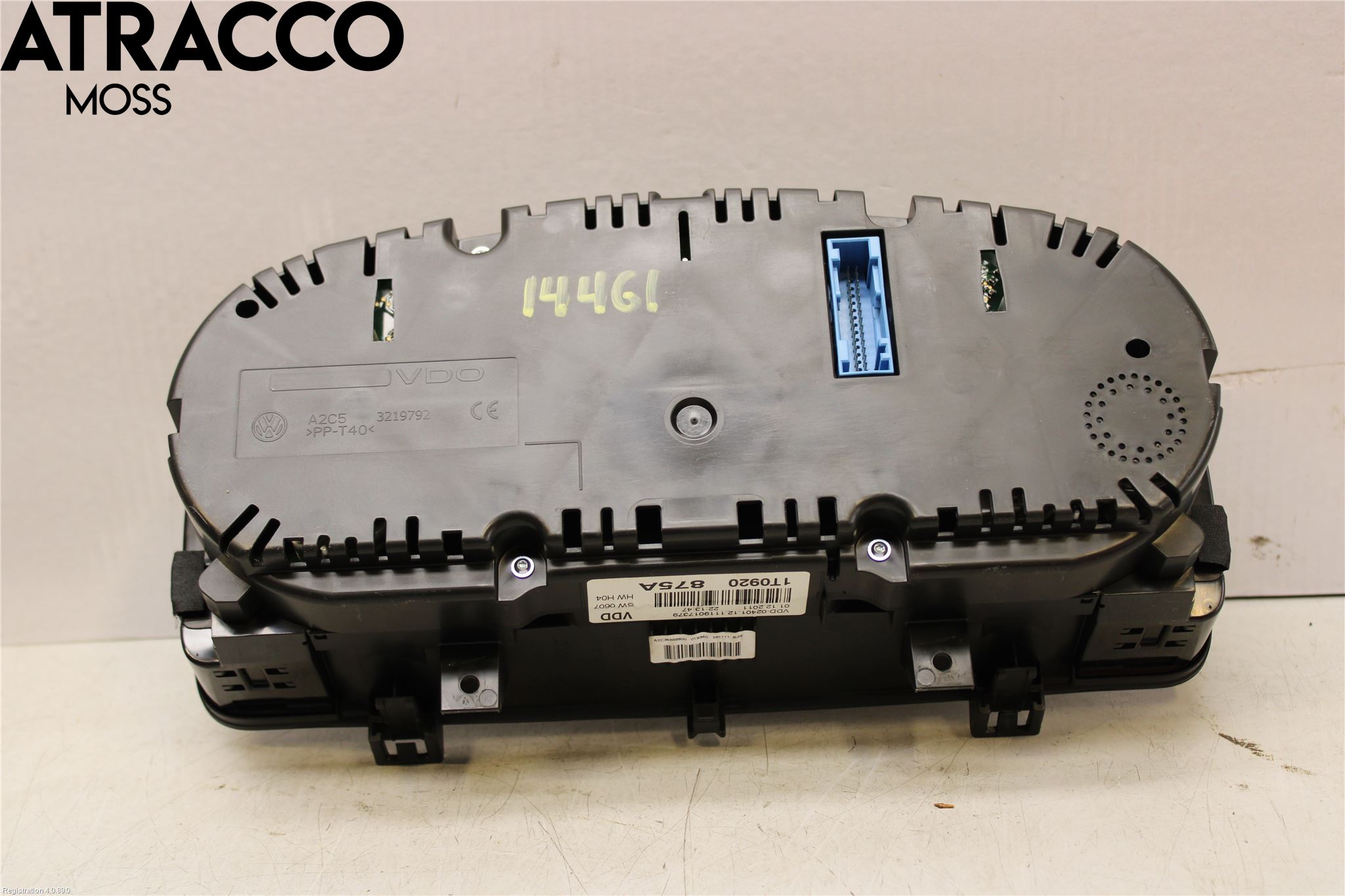 Volkswagen VW TOURAN 10-15 Instrument Komb