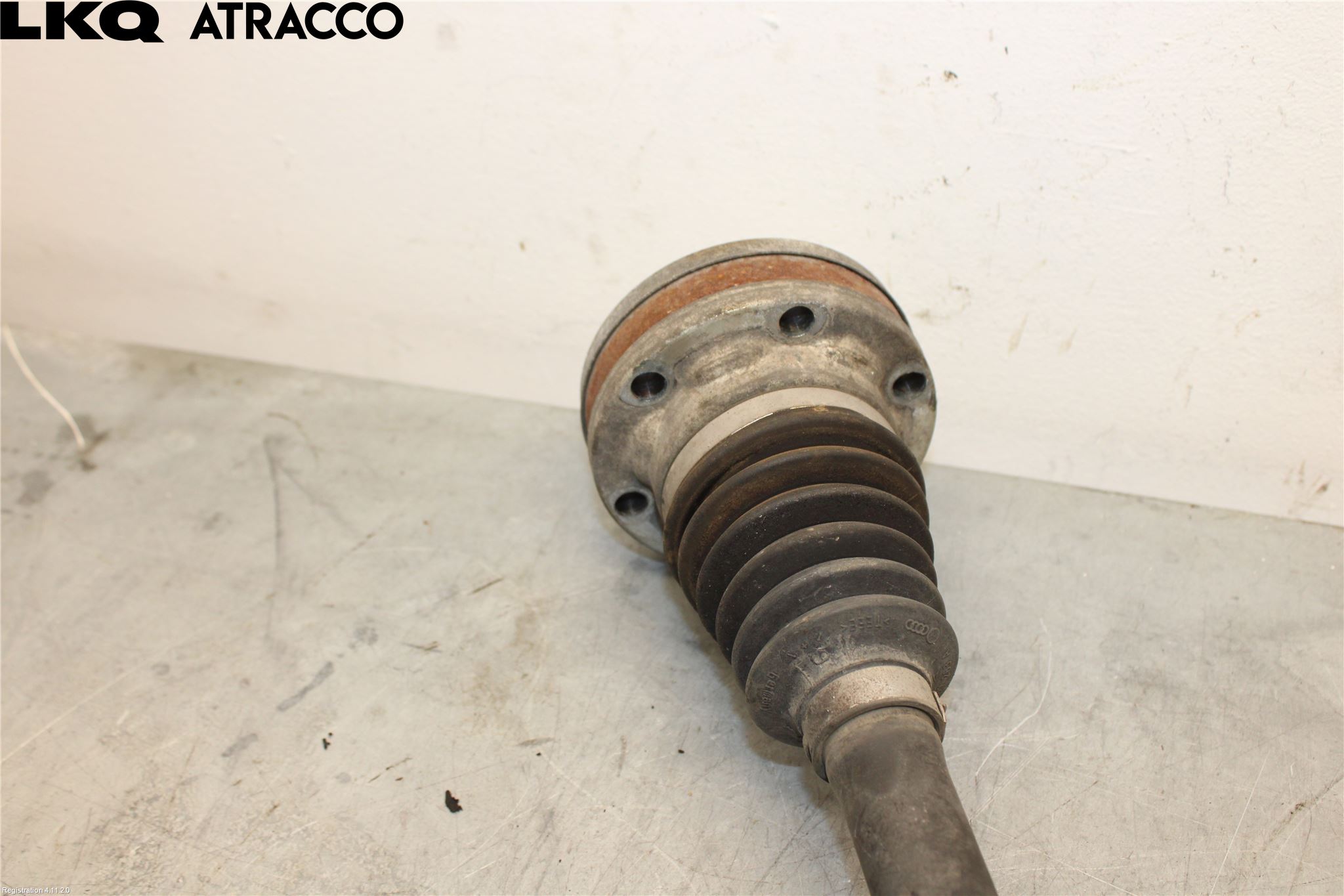 Volkswagen VW GOLF VI 09-13 Drivaxel Fram Vänster