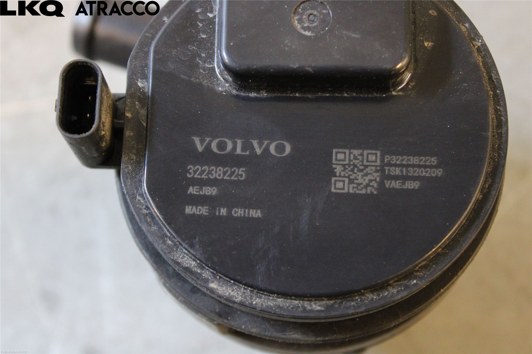 Volvo EX40 25- Vattenpump