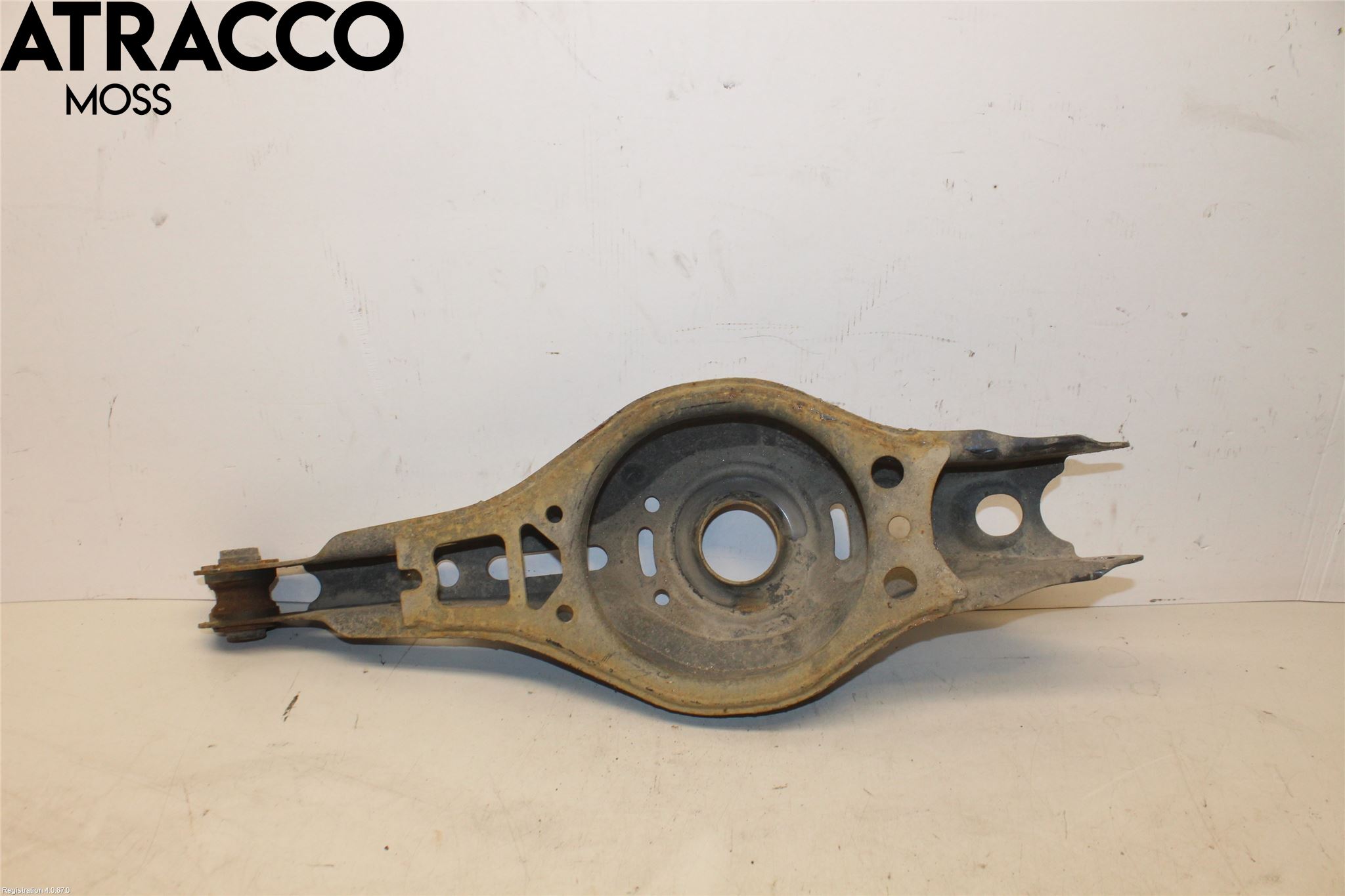 Toyota COROLLA 19- Bärarm Bak Höger
