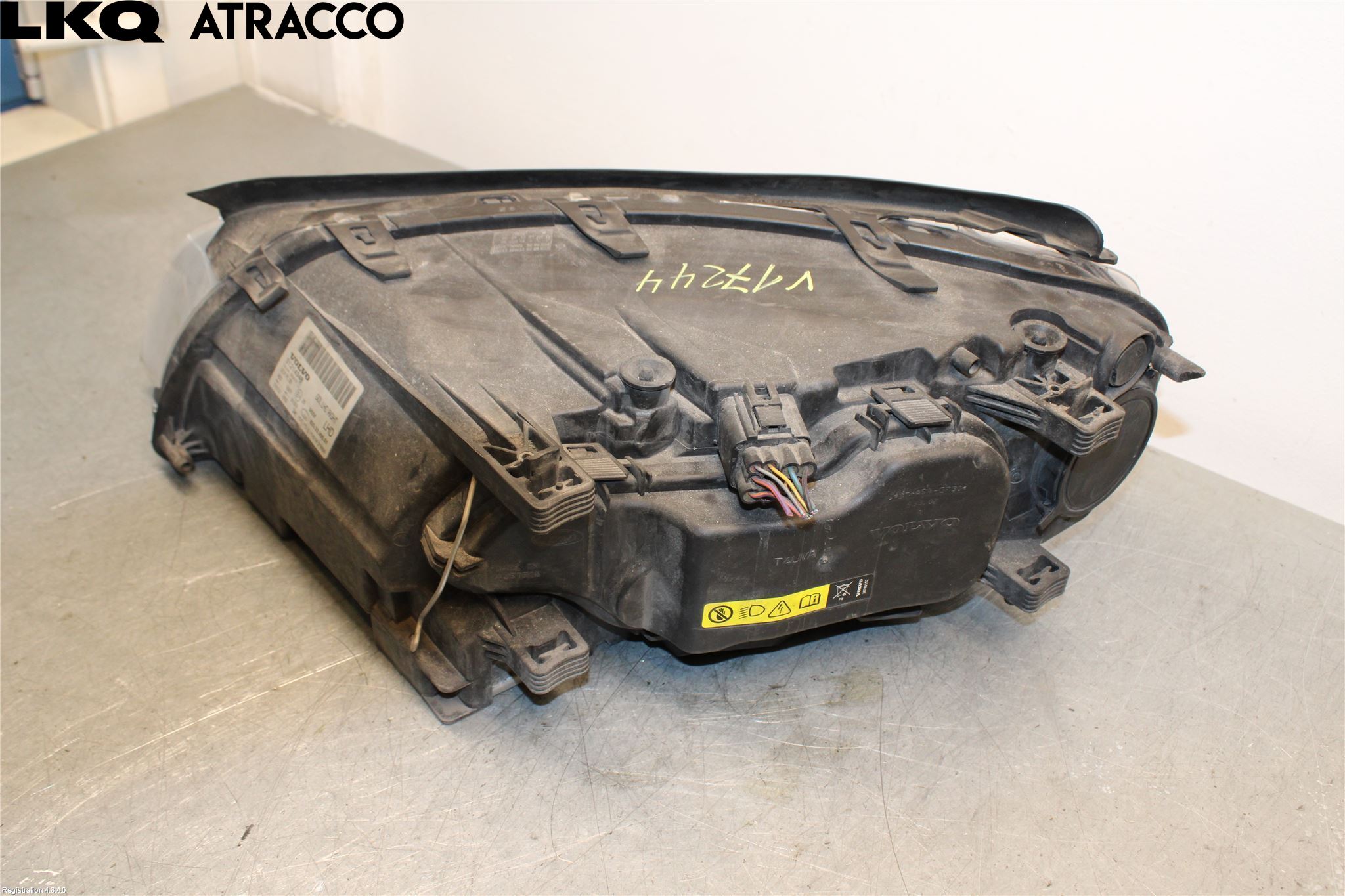 Volvo XC70 08-13 Strålkastare Höger