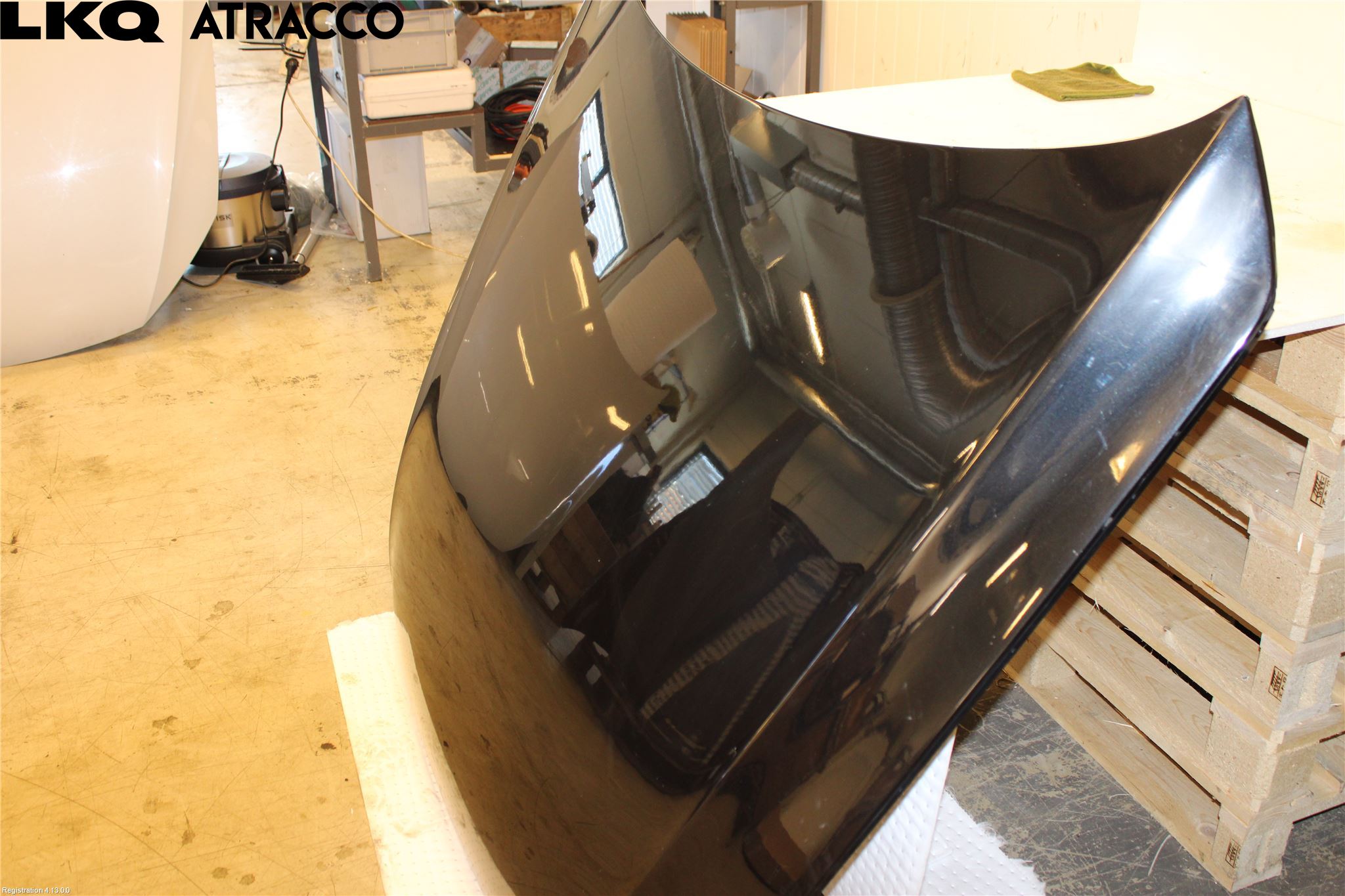 Audi Q5 09-16 Huv Fram