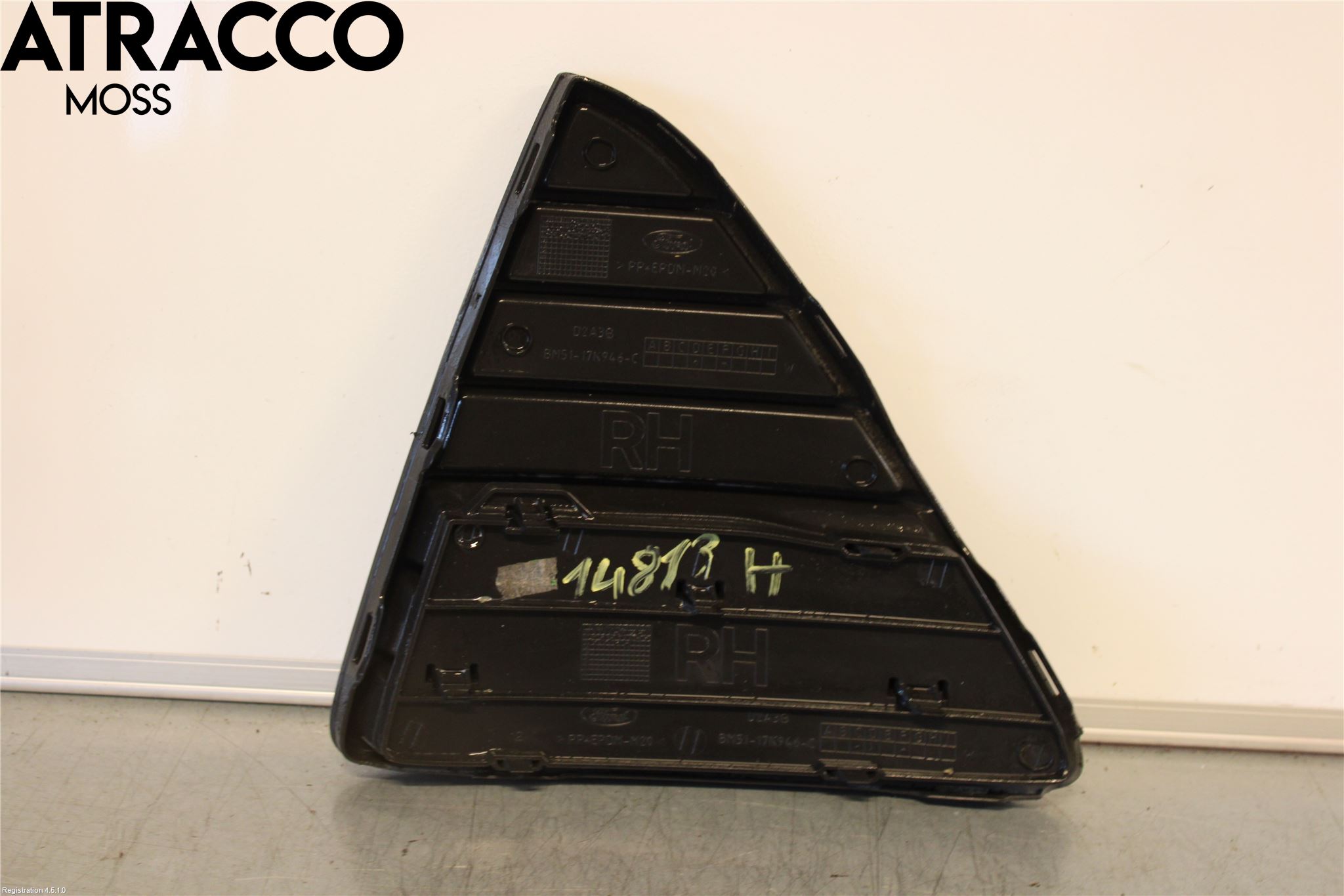 Ford FOCUS 11-14 Grilldel Höger