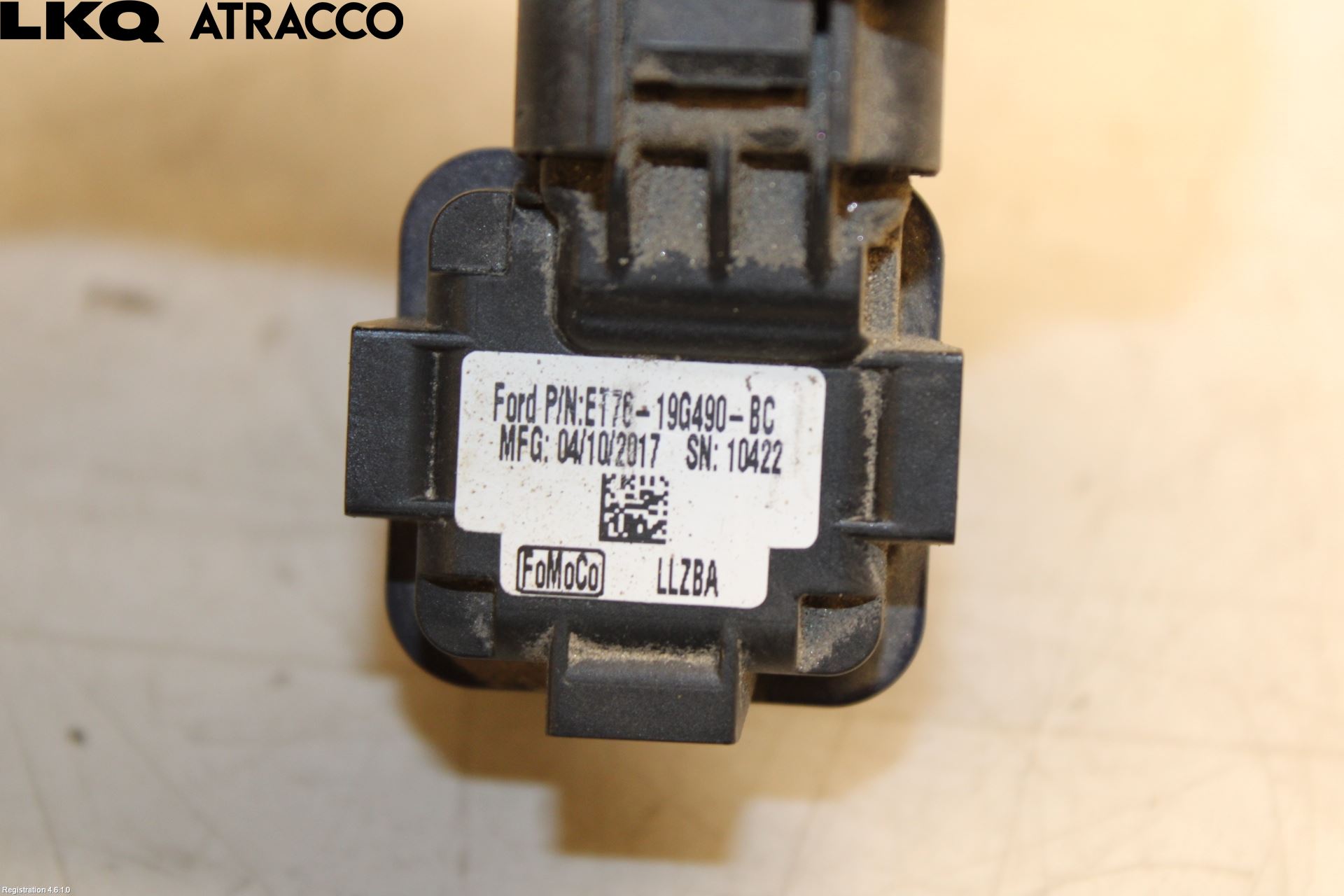 Ford TRANSIT/TOURNEO COURIER 13-23 Parkeringshjälp Kamera