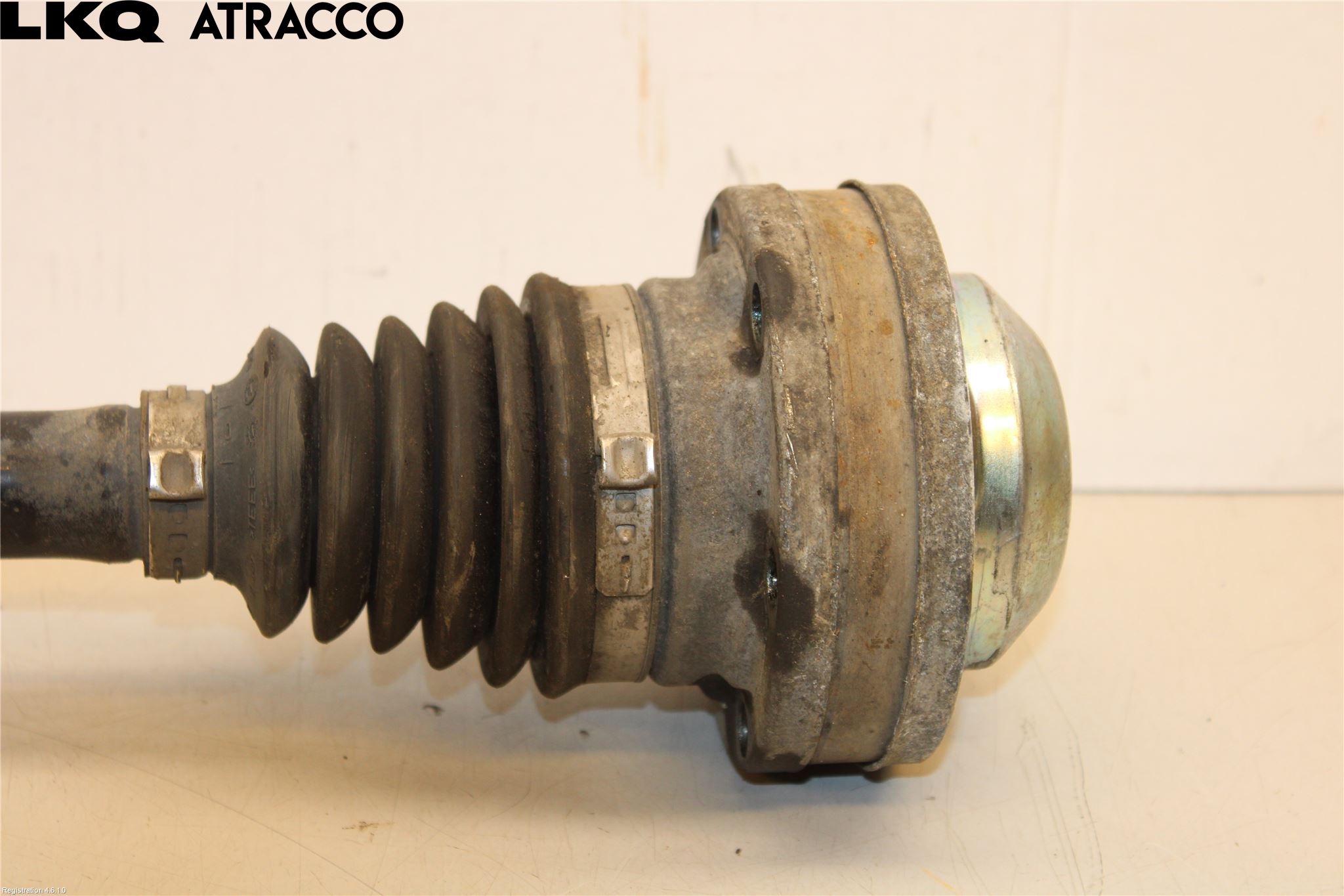Volkswagen VW TOURAN 03-10 Drivaxel Fram Vänster