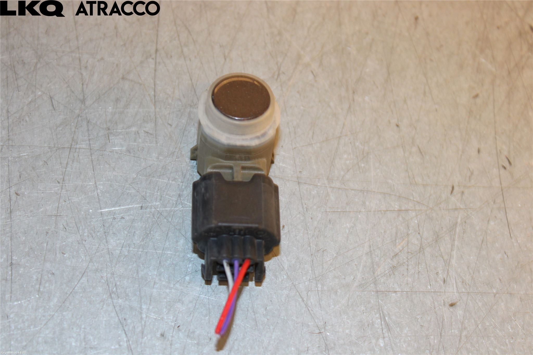 Nissan LEAF 18- Parkeringshjälp Frontsensor