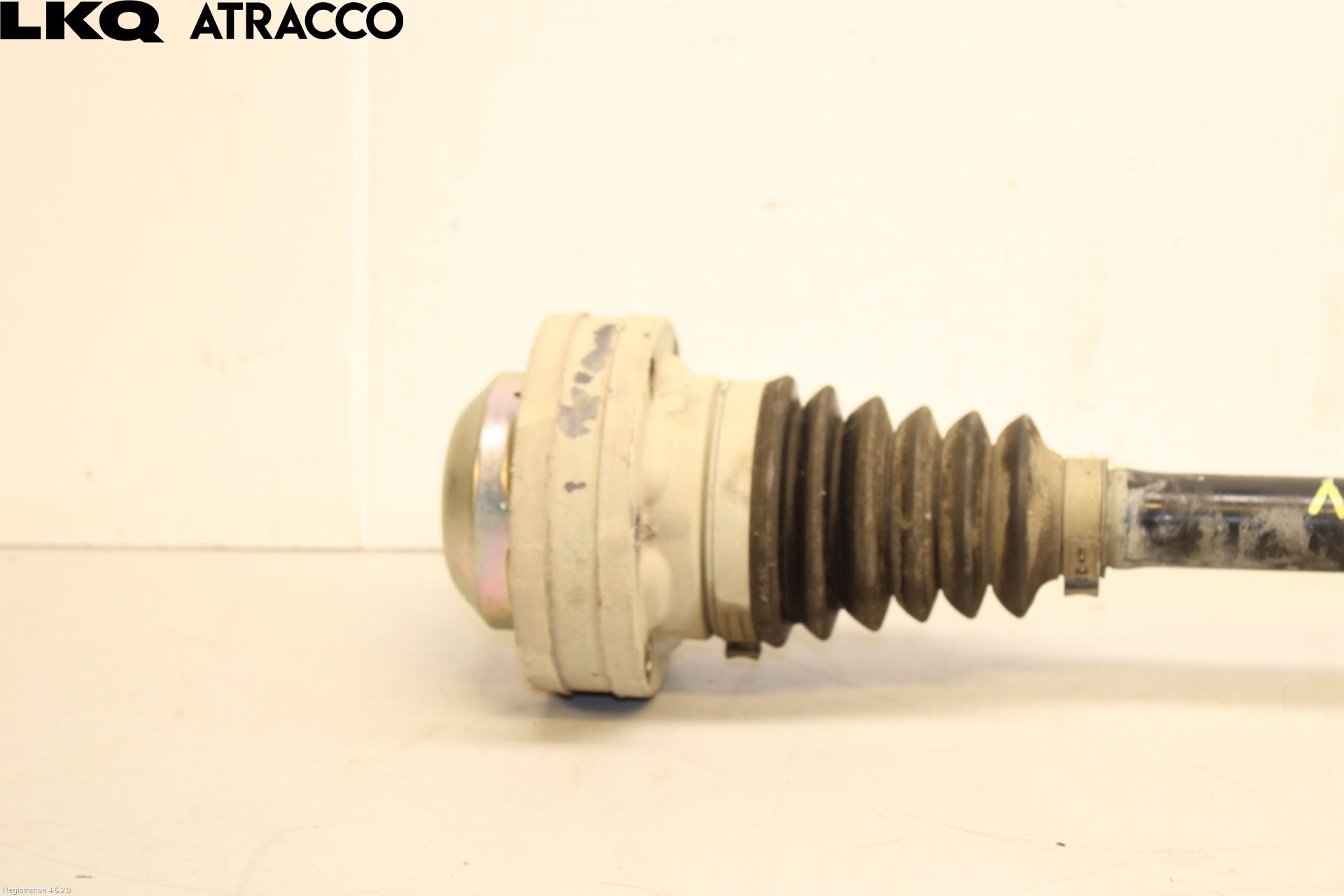 Volkswagen VW CADDY 11-15 Drivaxel Fram Vänster