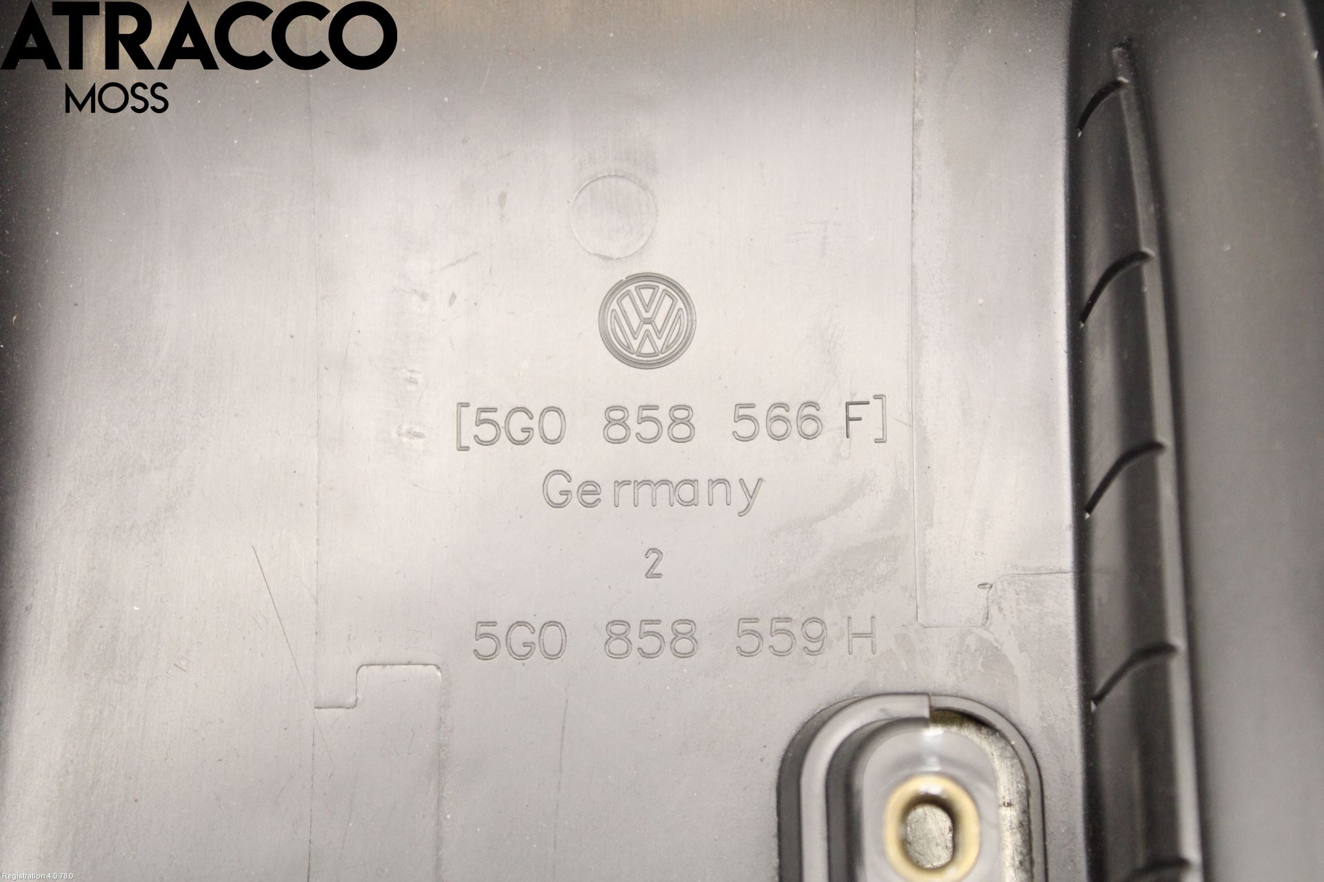 Volkswagen VW GOLF / E-GOLF VII 13-20 Rattkåpa-Kåpor