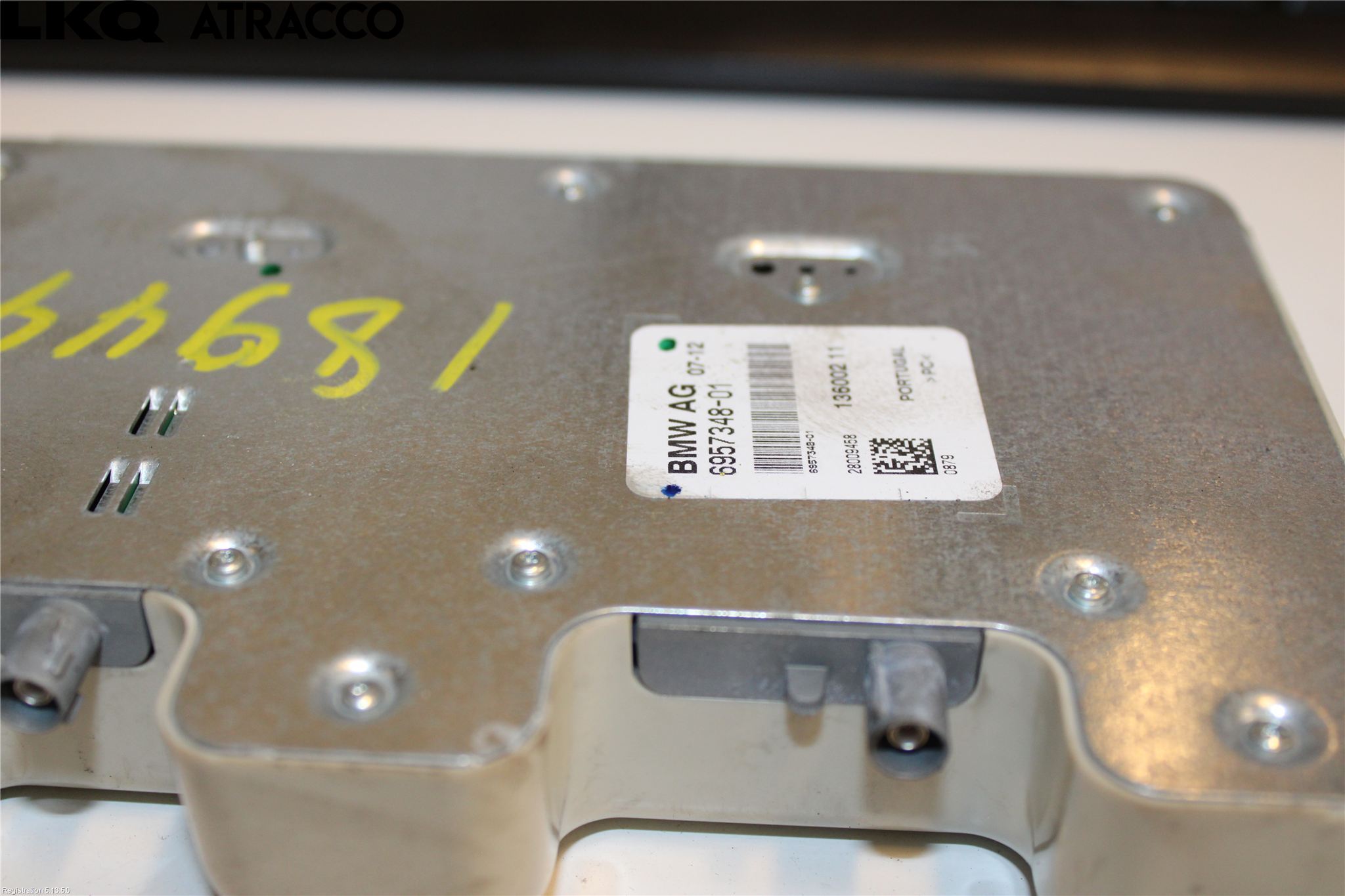 BMW 6 F12/F13 10-18 Antennförstärkare