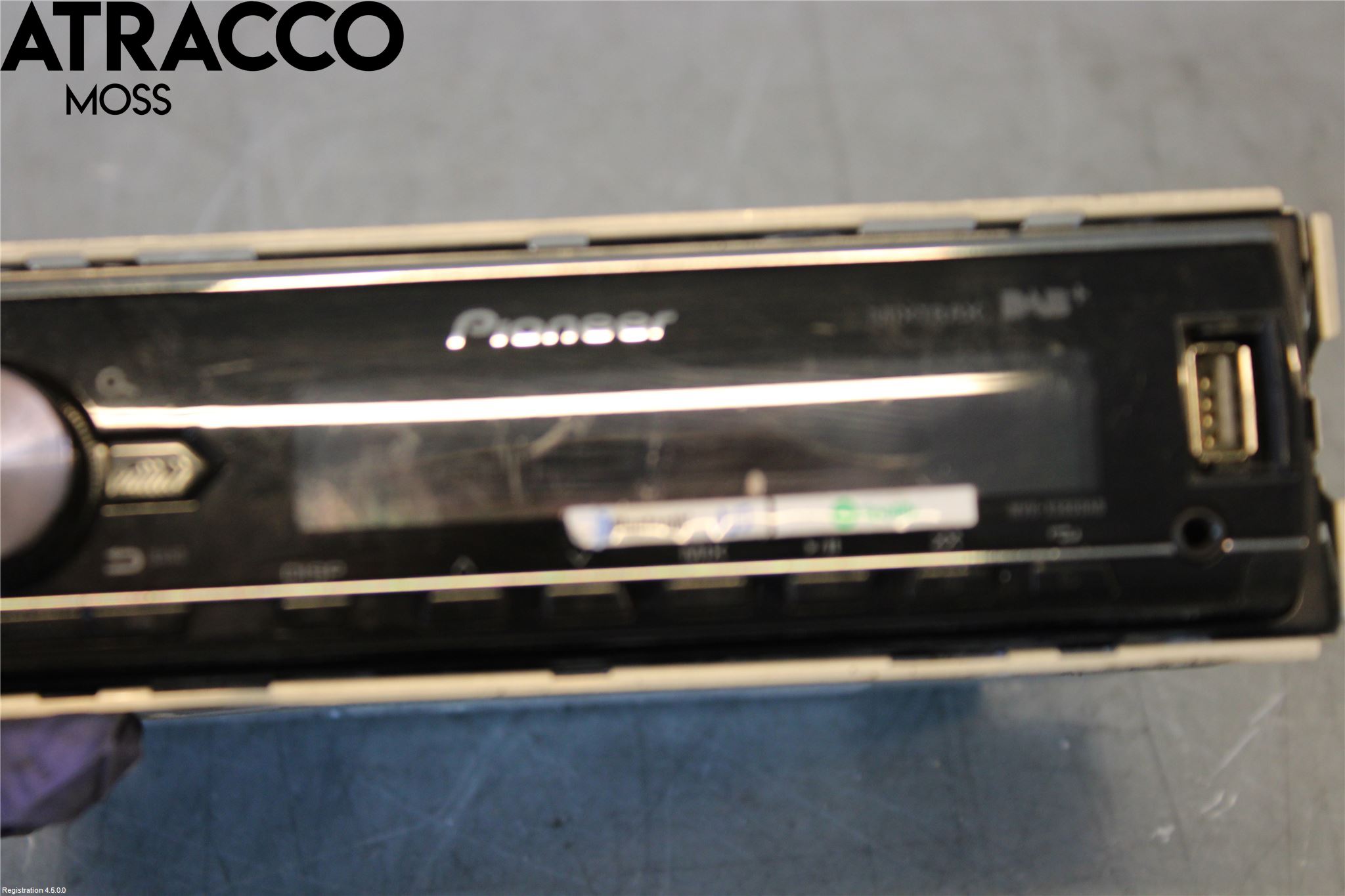 BMW 3 E46      98-05 Radio