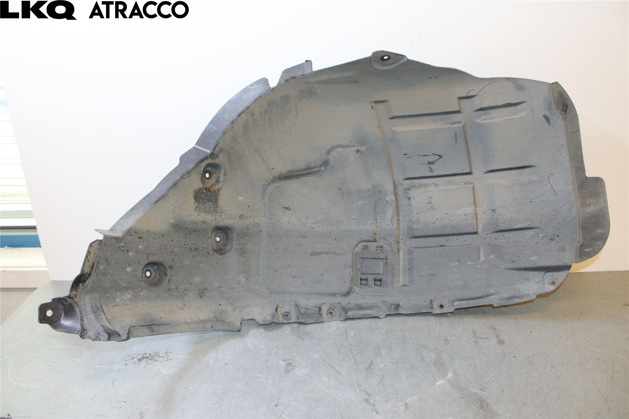 Mercedes-Benz MB EQE (V295) 22- Skärm Inner