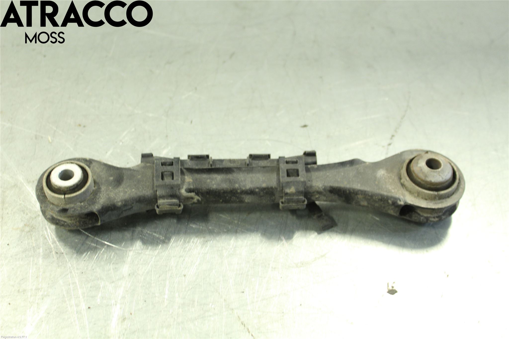 BMW 3 F30/F31/F80 12-19 Bärarm Bak Övre Vänster