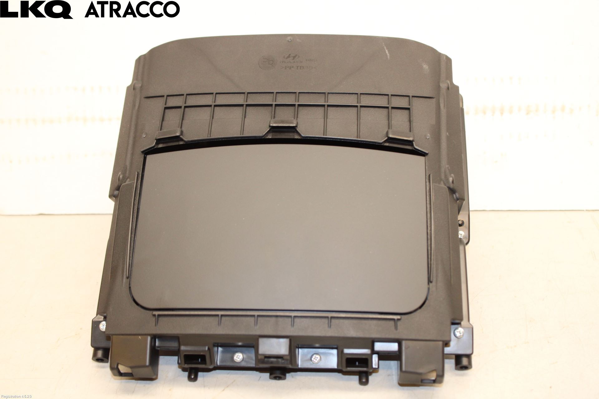 Hyundai KONA/ELECTRIC OS 18-23 Instrumentkonsoll Mitt
