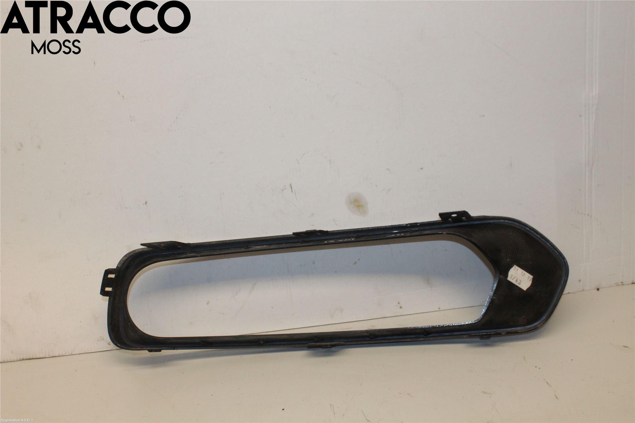 BMW 1 F20/F21 11-19 Grilldel Höger