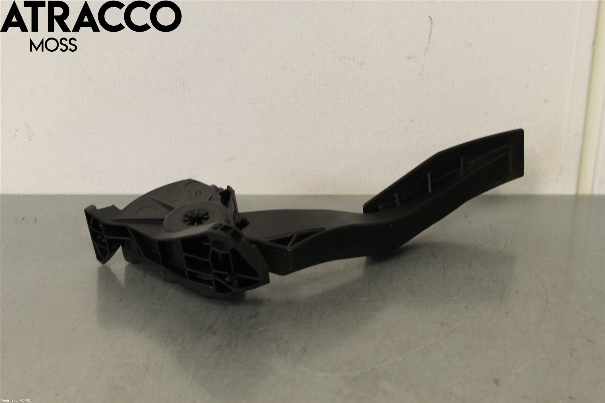 Opel INSIGNIA 09-16 Gaspedal