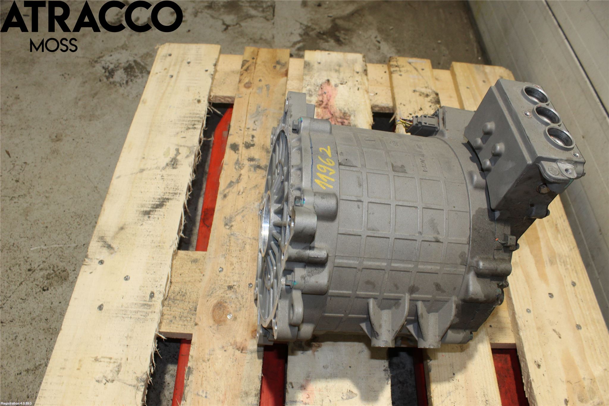 Maxus EUNIQ5 MPV 21- Motor Elektisk Fram