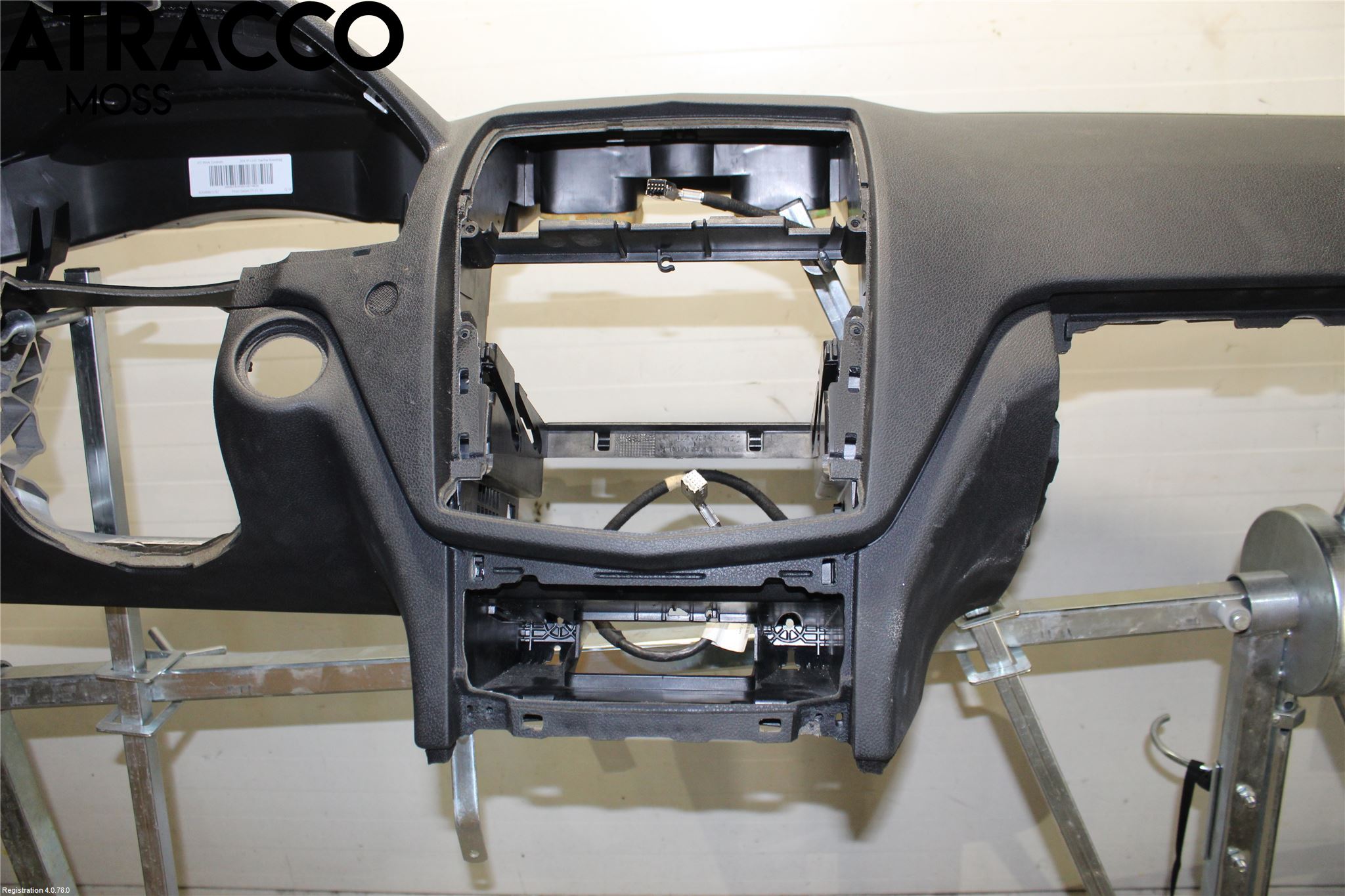 Mercedes-Benz MB C-KLASS (W204) 07-15 Instrumentbräda
