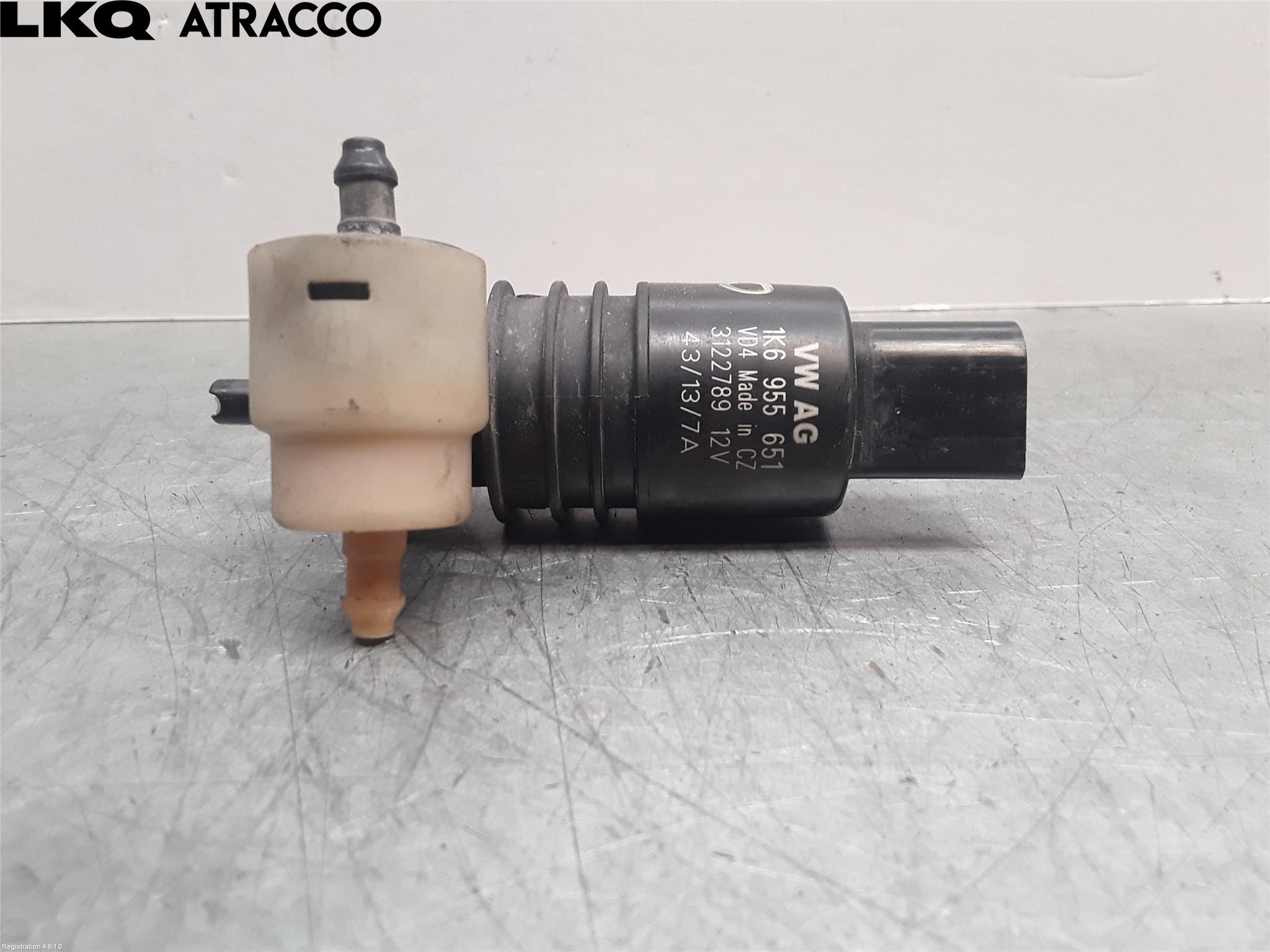 Volkswagen VW GOLF / E-GOLF VII 13-20 Spolarpump Vindruta