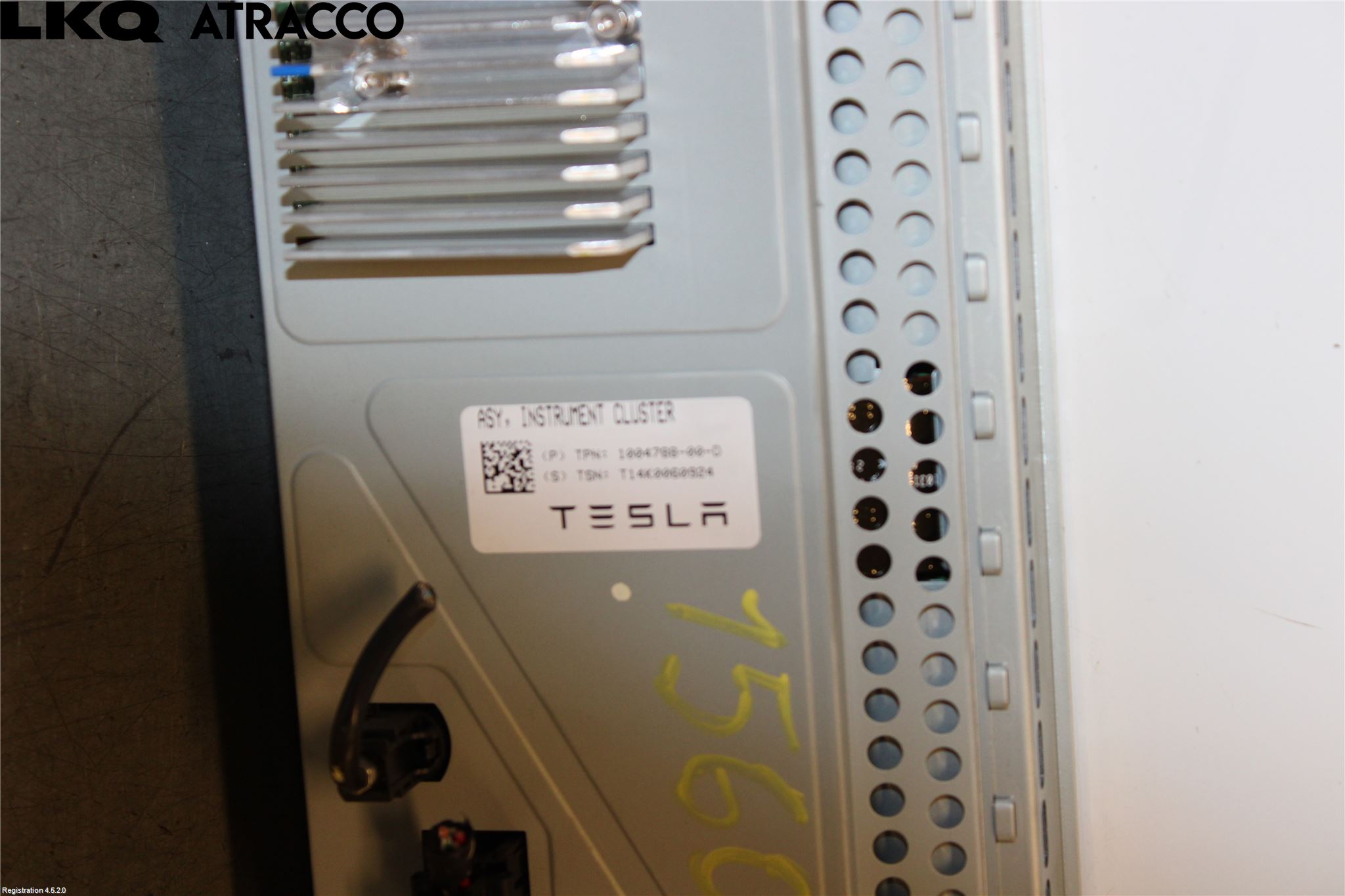 Tesla MODEL S 13- Instrument Komb