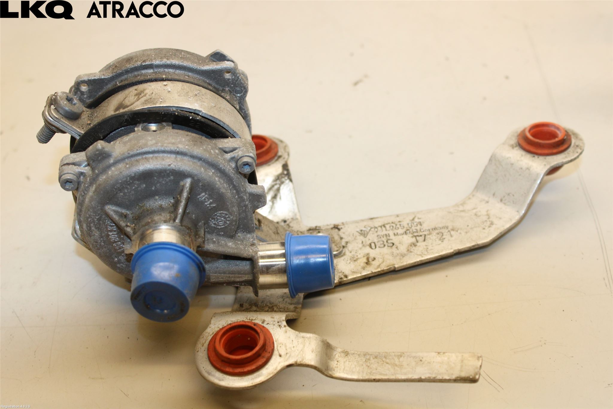 Porsche TAYCAN 20- Vattenpump