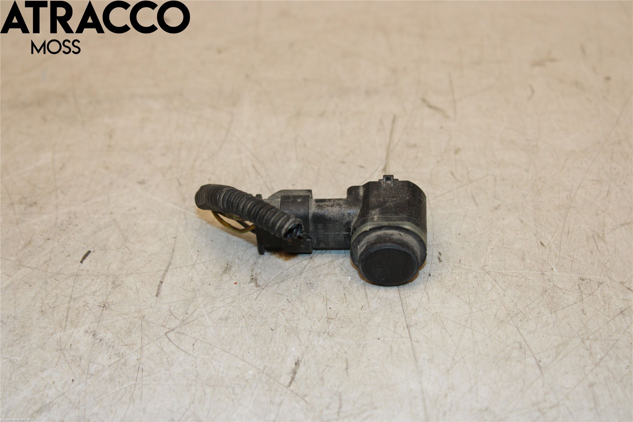 Volvo V40 12-19 Parkeringshjälp Backsensor