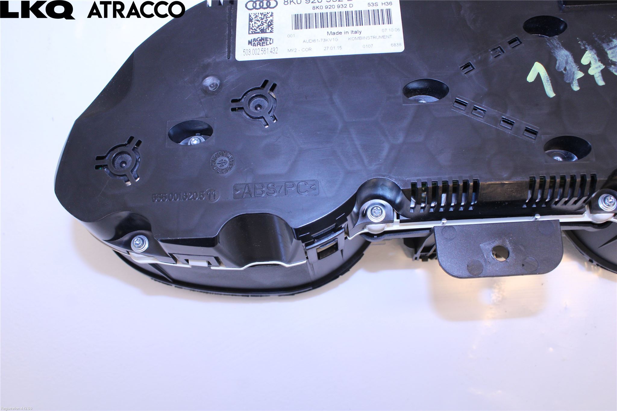Audi A4/S4 08-11 Instrument Hast