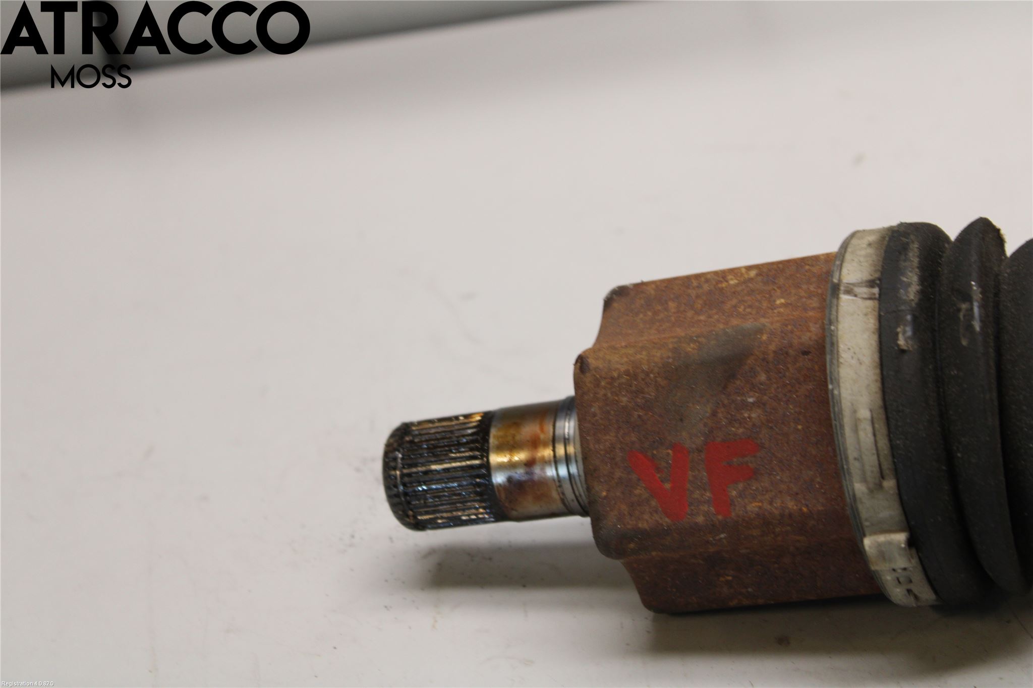 Volkswagen VW TIGUAN 07-16 Drivaxel Fram Vänster