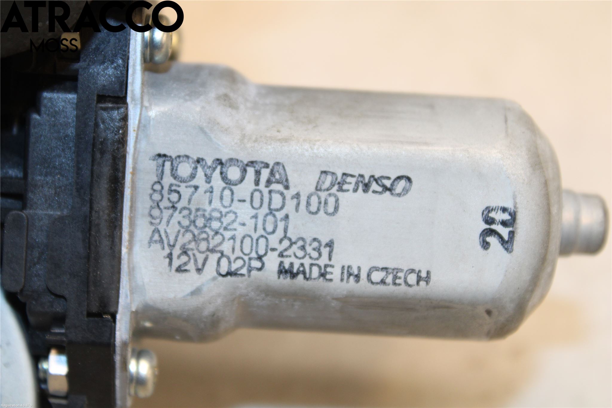 Toyota YARIS XP130 12-14 Fönsterhissmotor