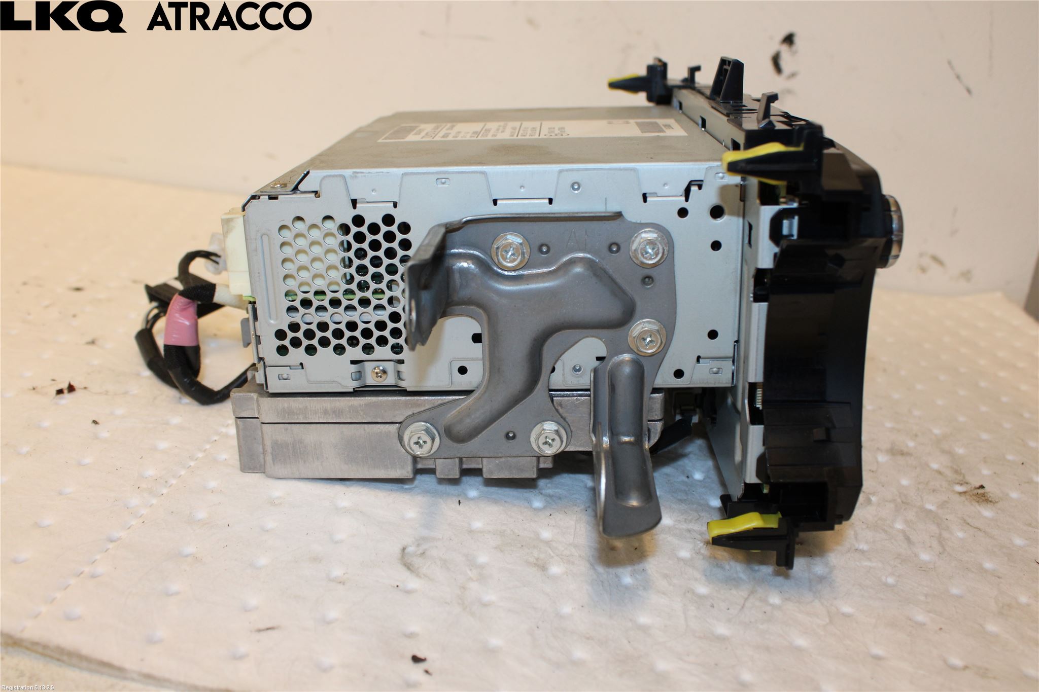 Toyota YARIS XP130 12-14 Radio
