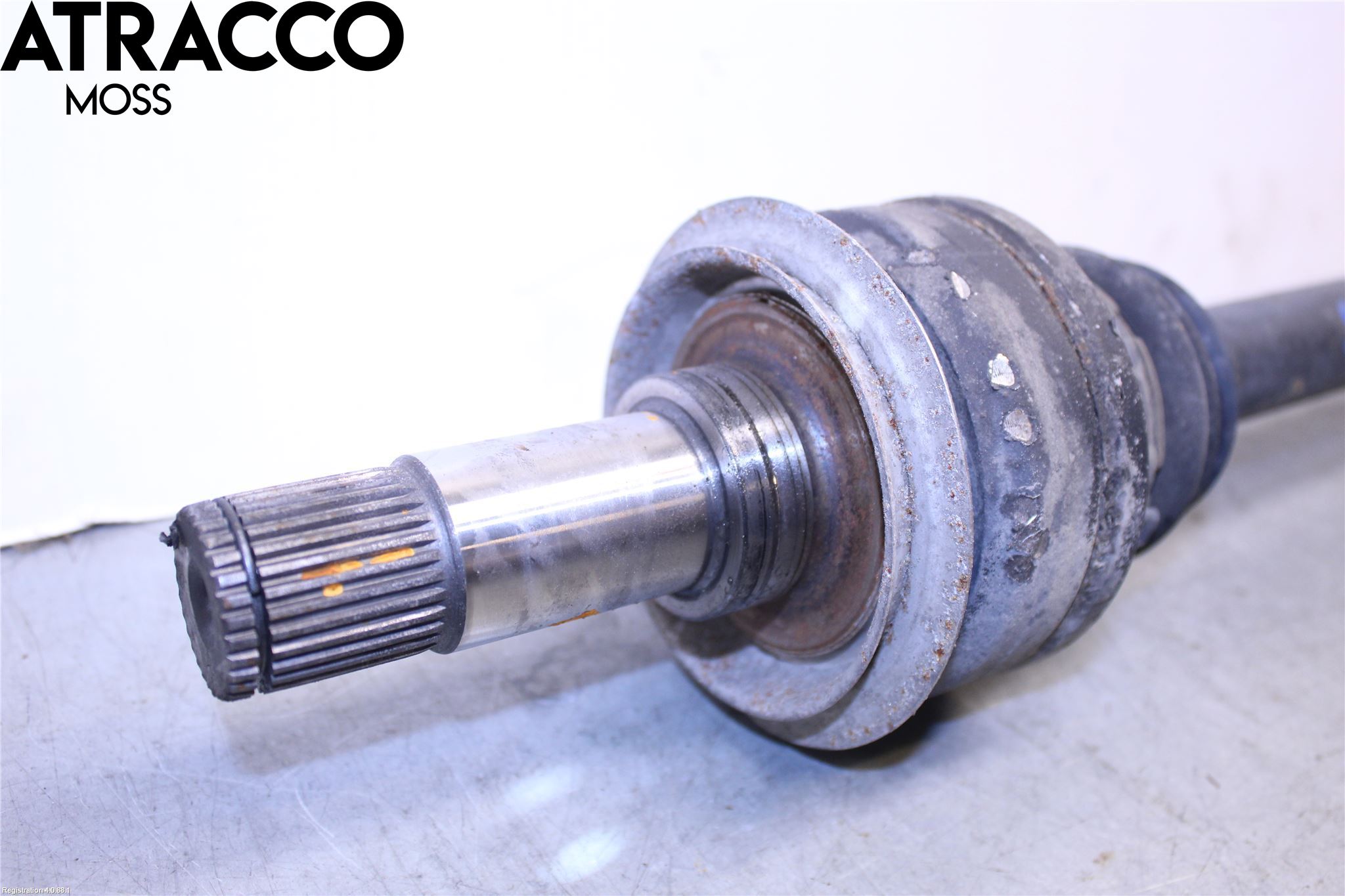 Mercedes-Benz MB E-KLASS (W213) 16-23 Drivaxel Bak Höger
