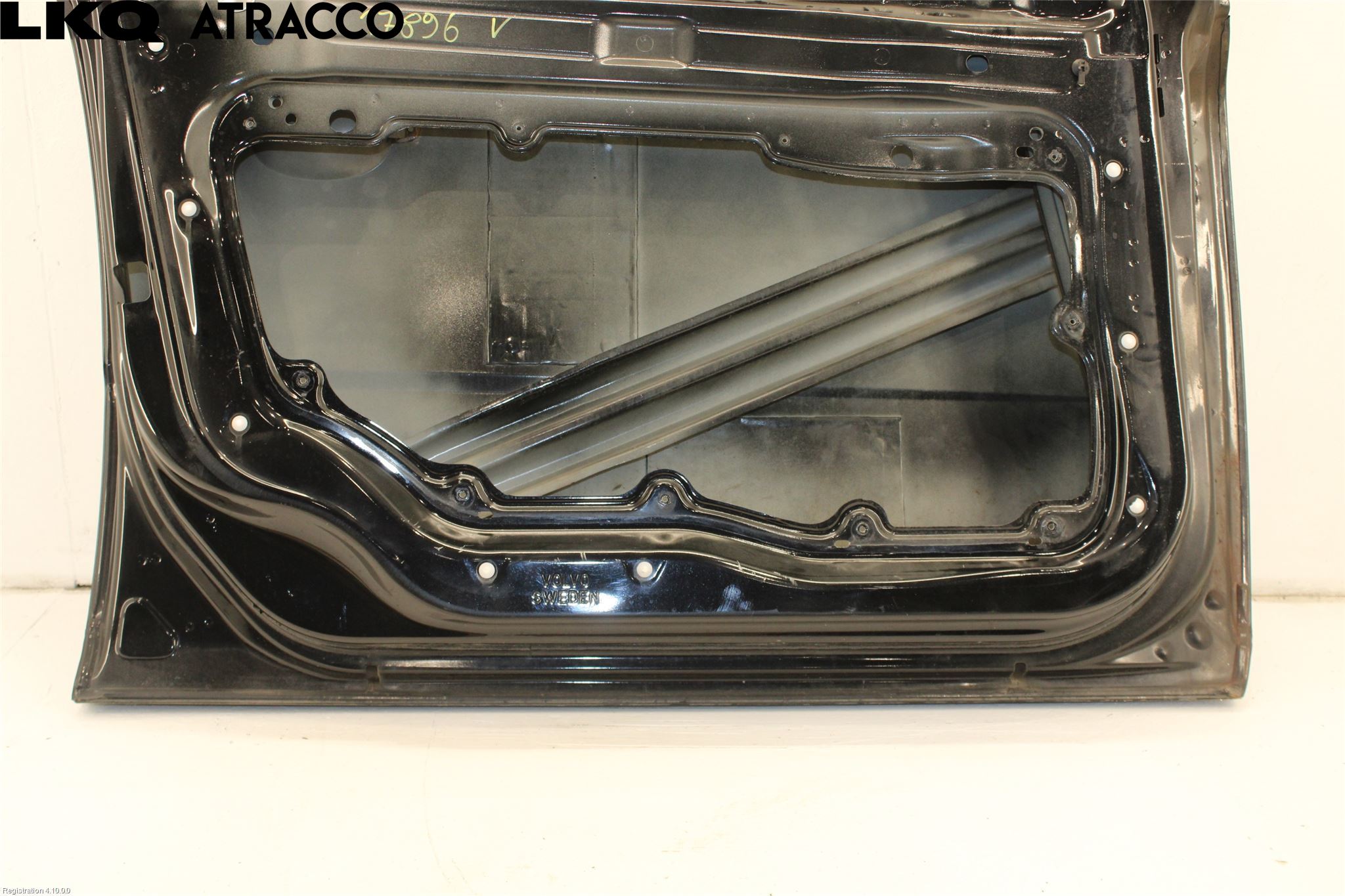Volvo V70 08-13 Dörr Fram Vänster