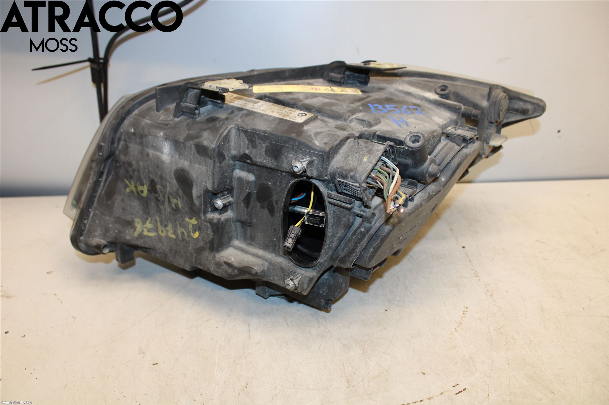 BMW 3 E90/91 SED/TOU 05-12 Strålkastare Höger