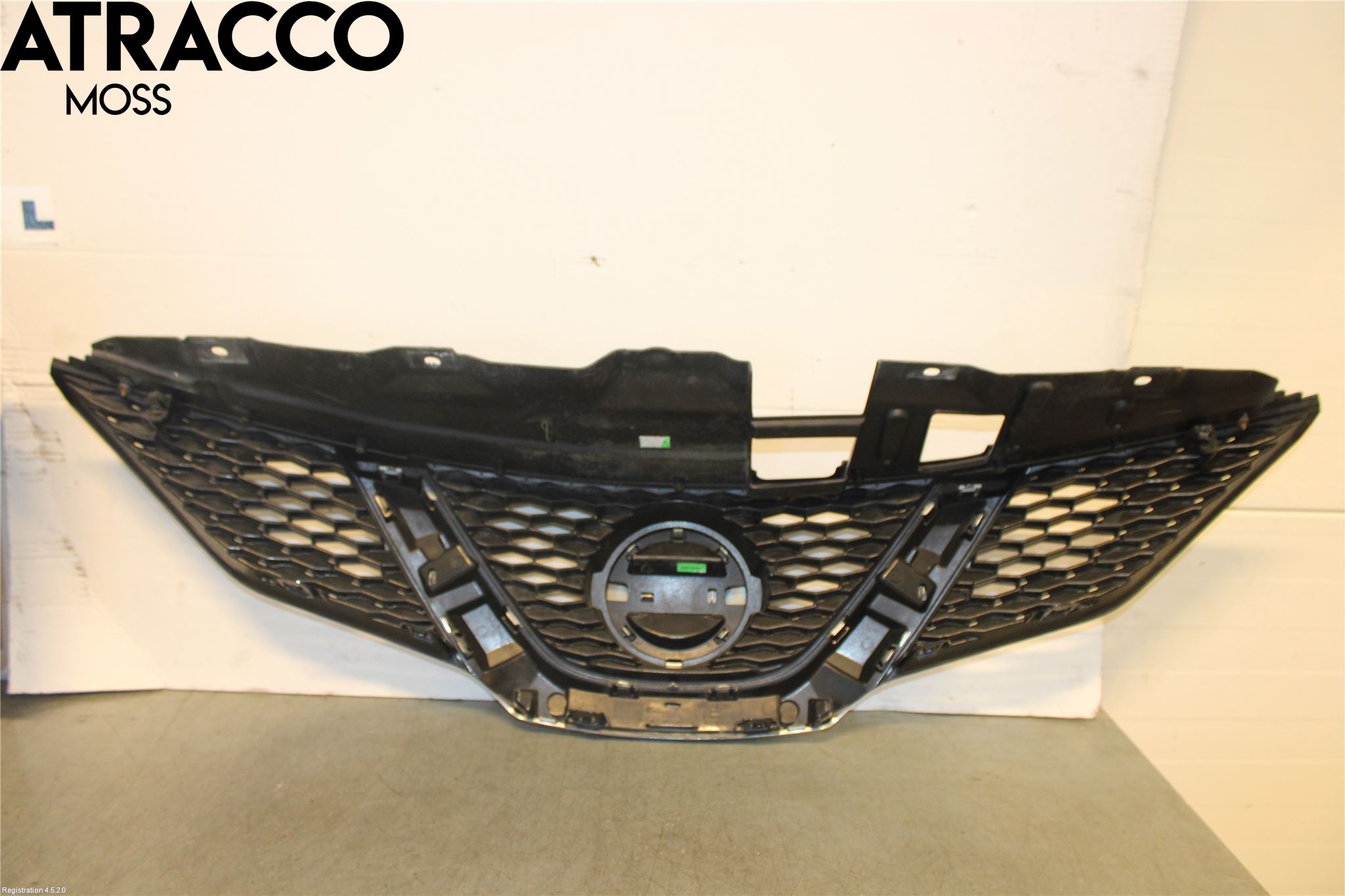 Nissan QASHQAI 14-17 Grill Komp