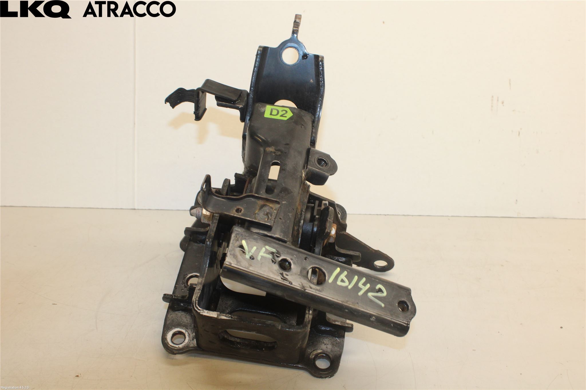 Toyota YARIS XP130 15-20 Motorfäste