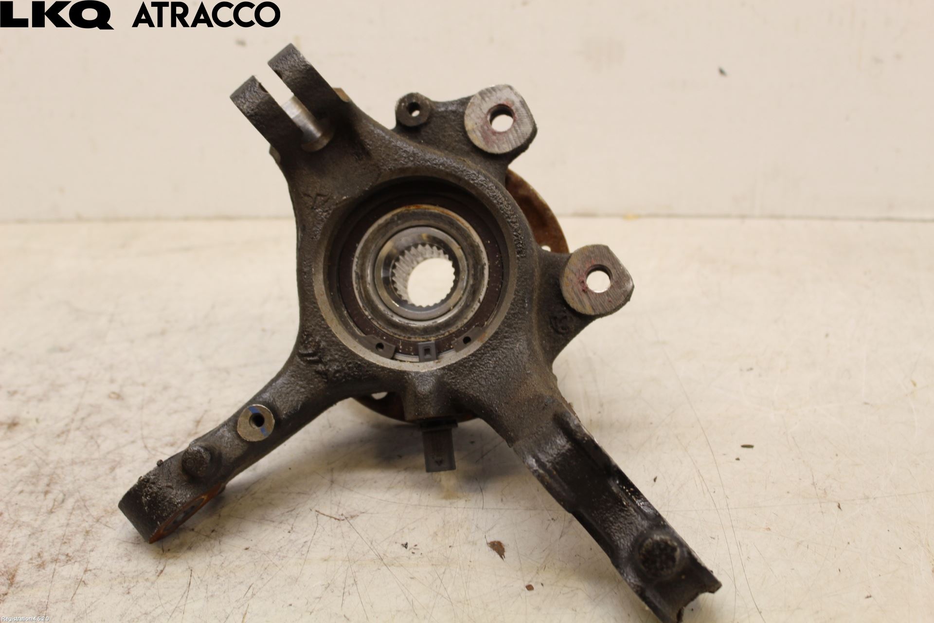 Opel CORSA F, CORSA-E 20- Styrspindel Lagerhus Hö