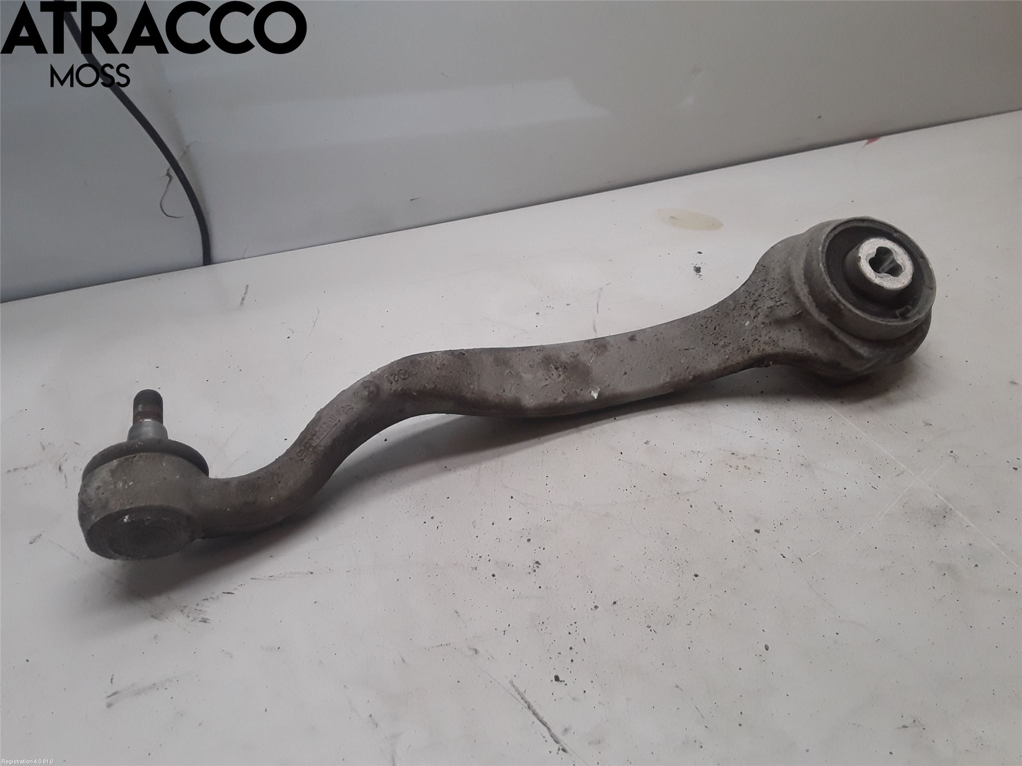 Mercedes-Benz MB E-KLASS (W212) 09-16 Bärarm Fram Undre Hö