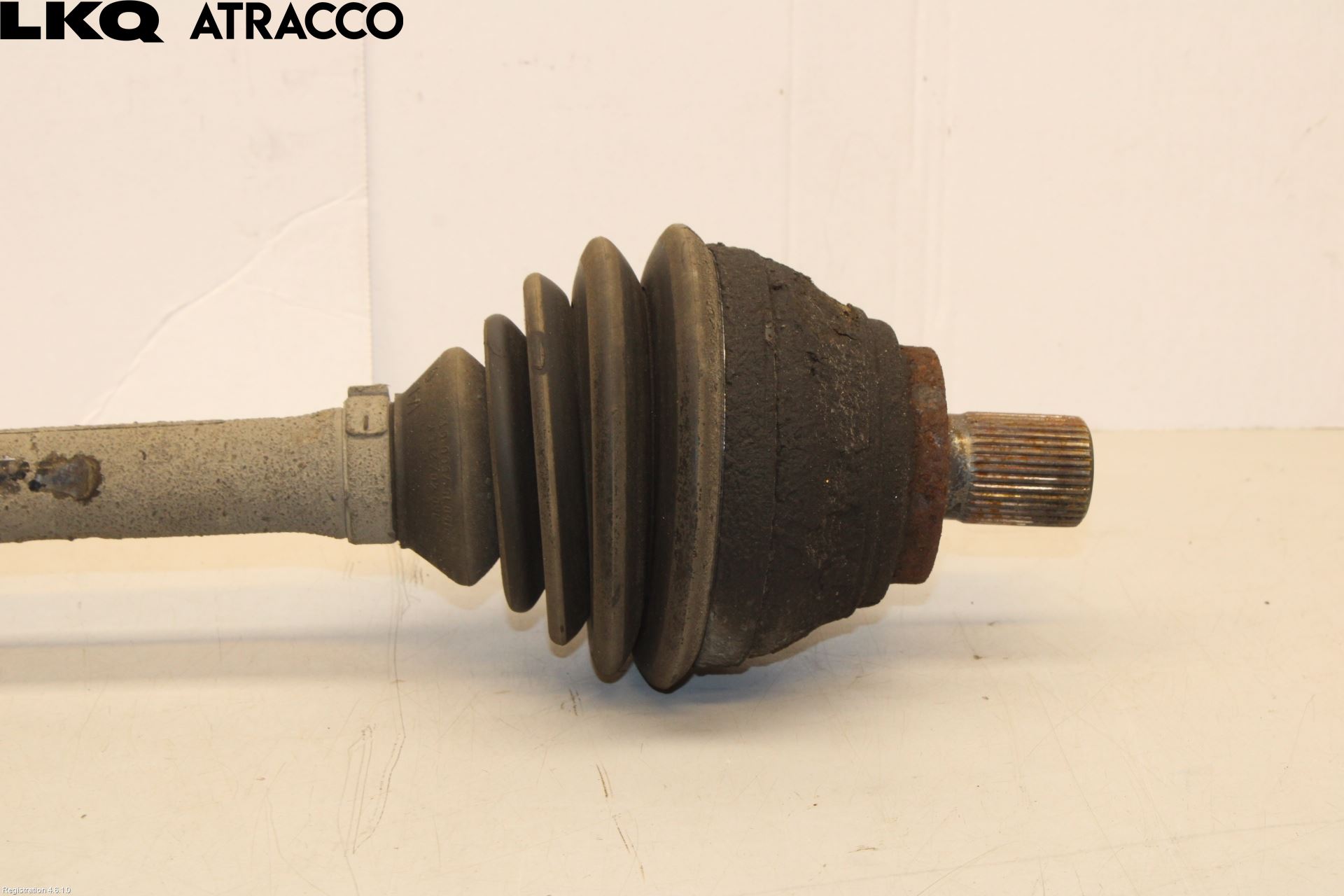 Volkswagen VW TIGUAN 07-16 Drivaxel Fram Höger