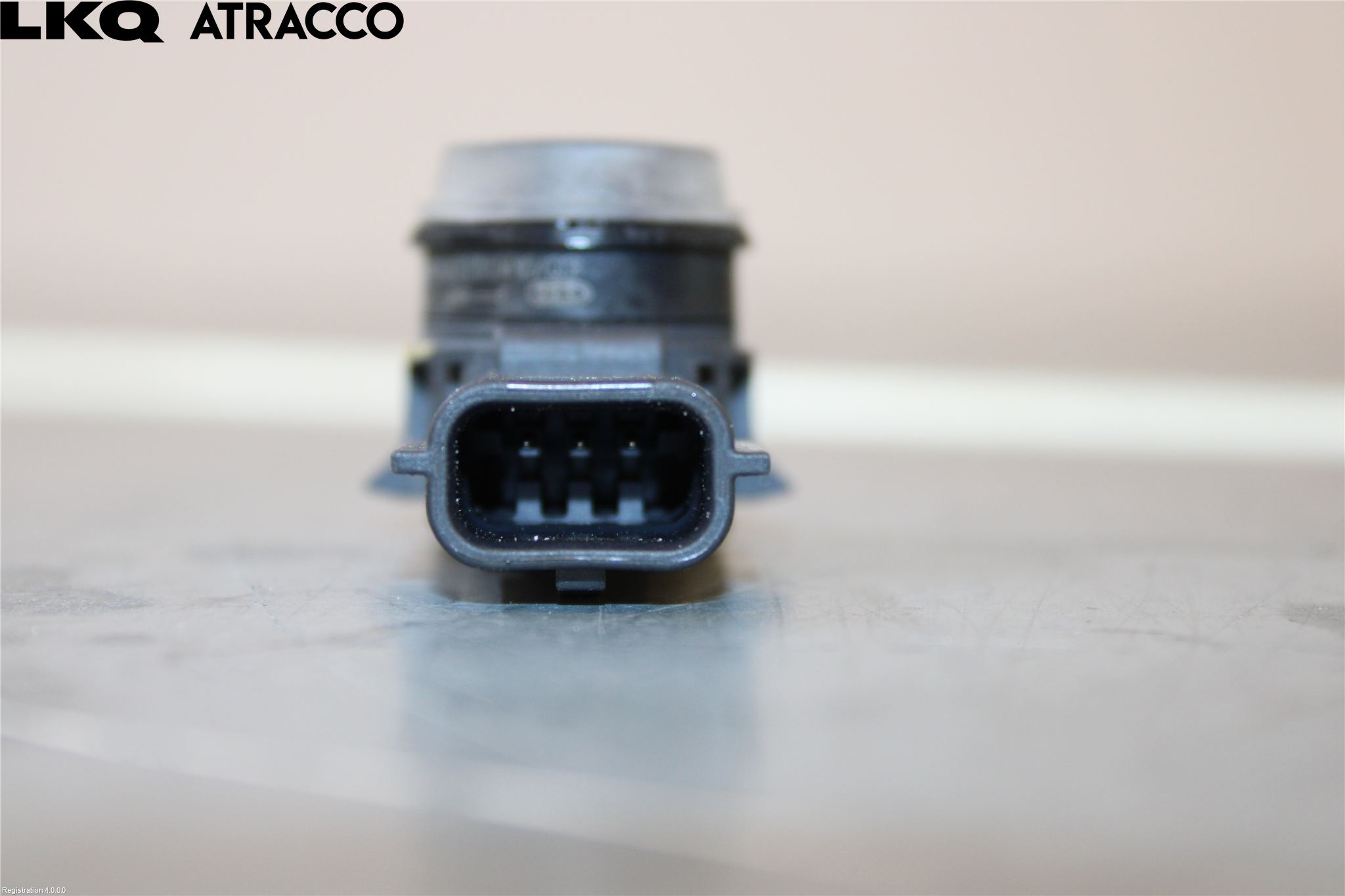 Renault CAPTUR 13-19 Parkeringshjälp Frontsensor