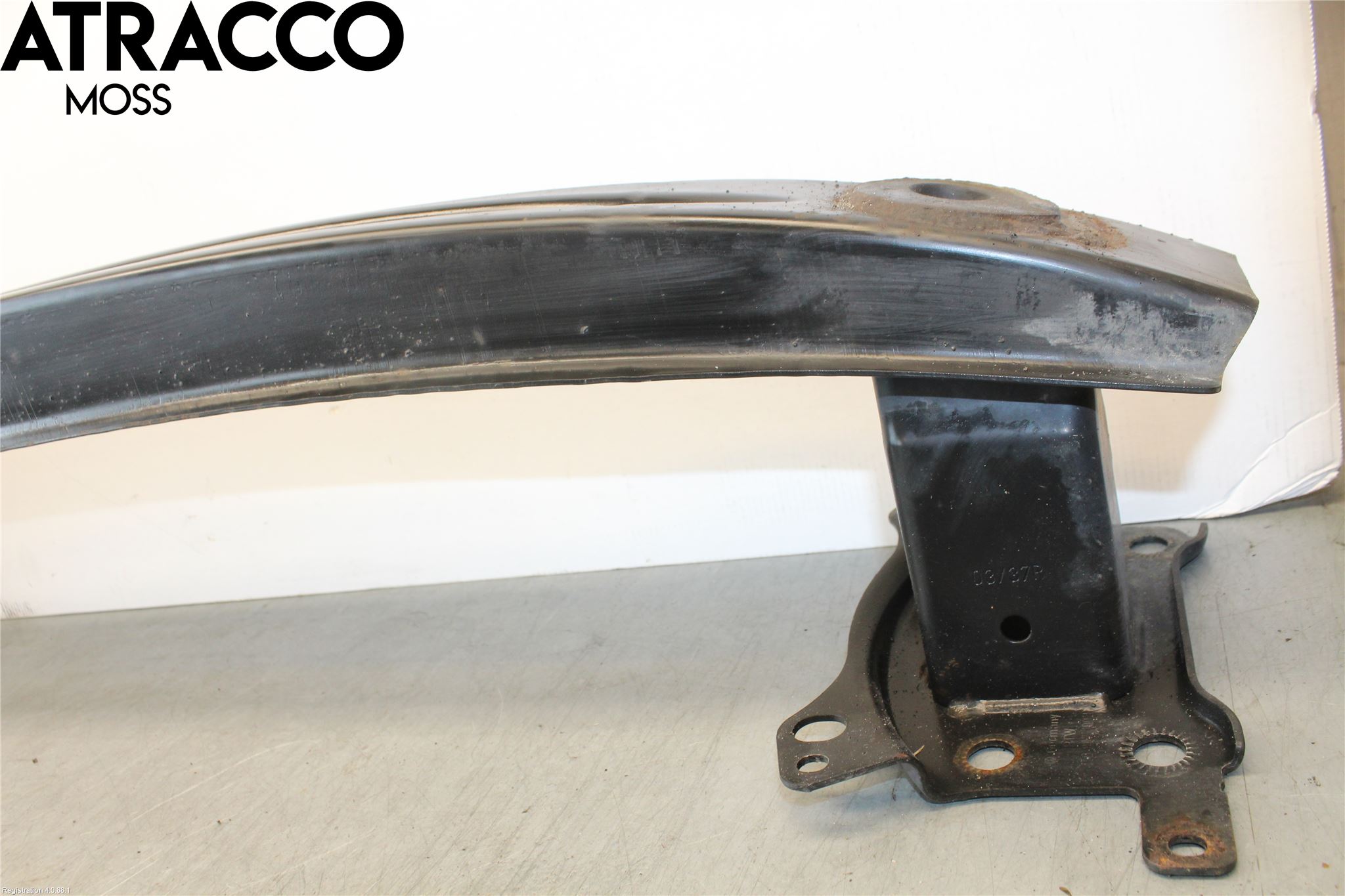 Volkswagen VW TOURAN 03-10 Stötfångarbalk Fram