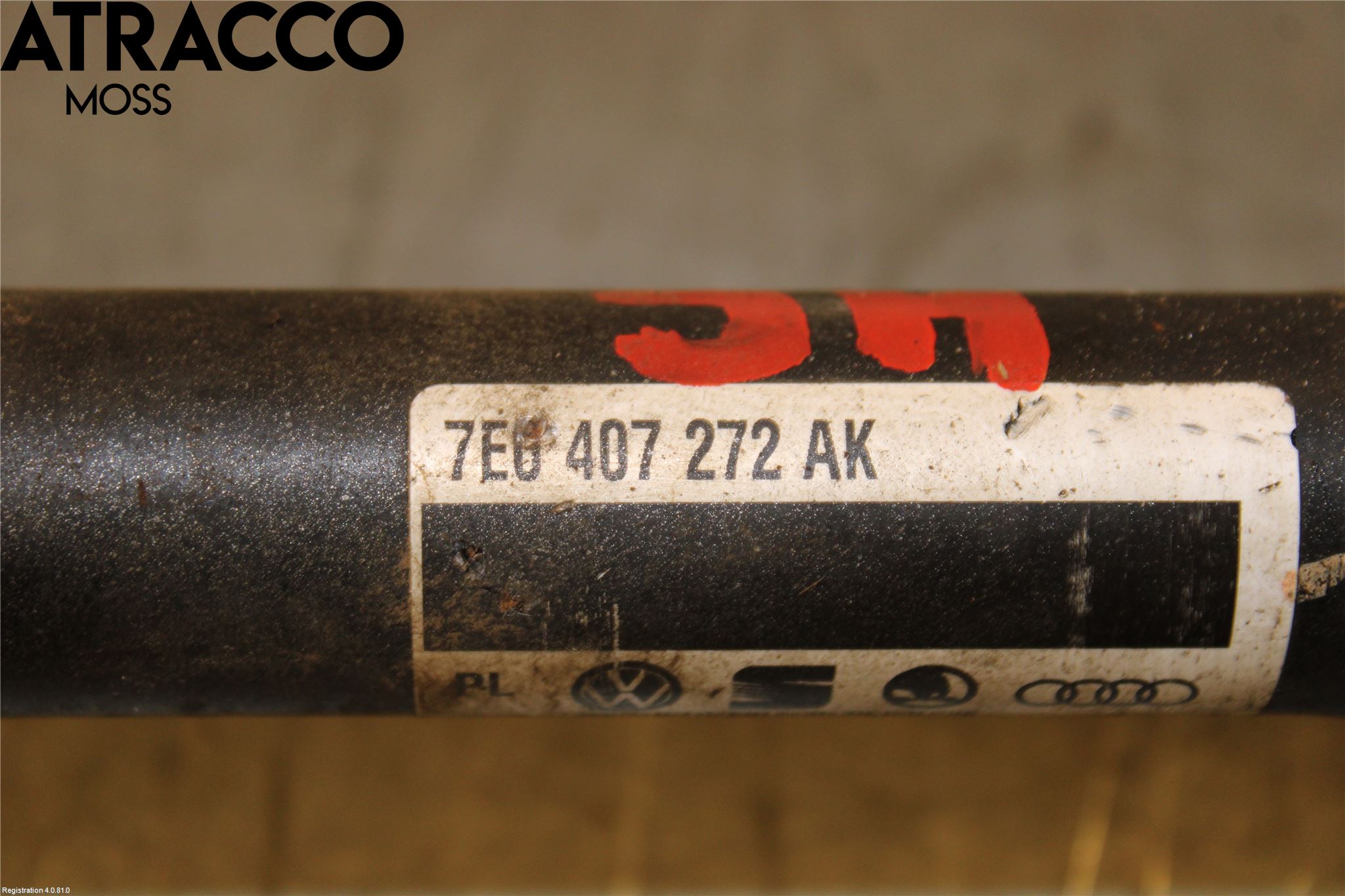 Volkswagen VW TRANSP/CARAVELLE (T5) 04-15 Drivaxel Fram Höger