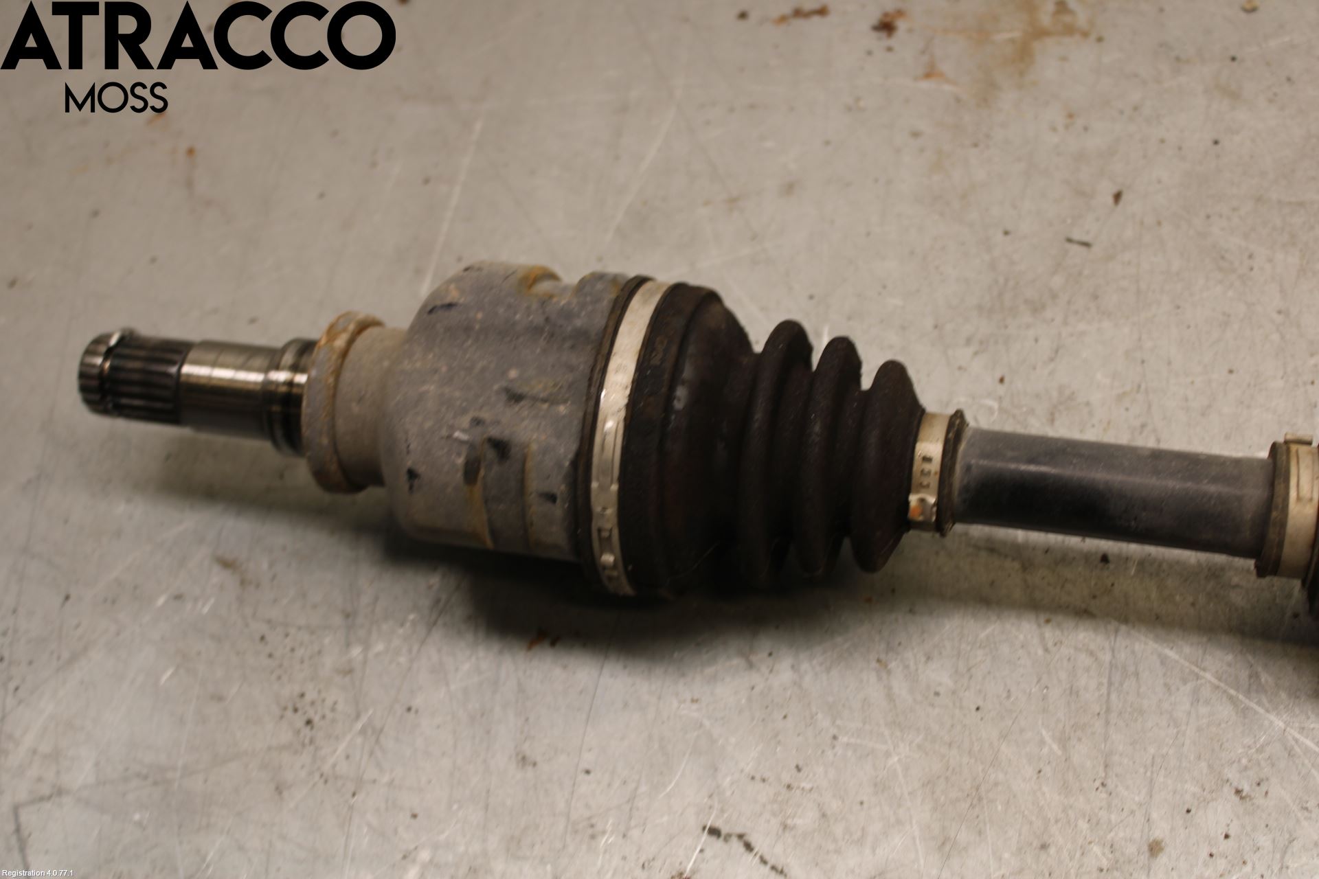 Toyota YARIS XP130 12-14 Drivaxel Fram Höger