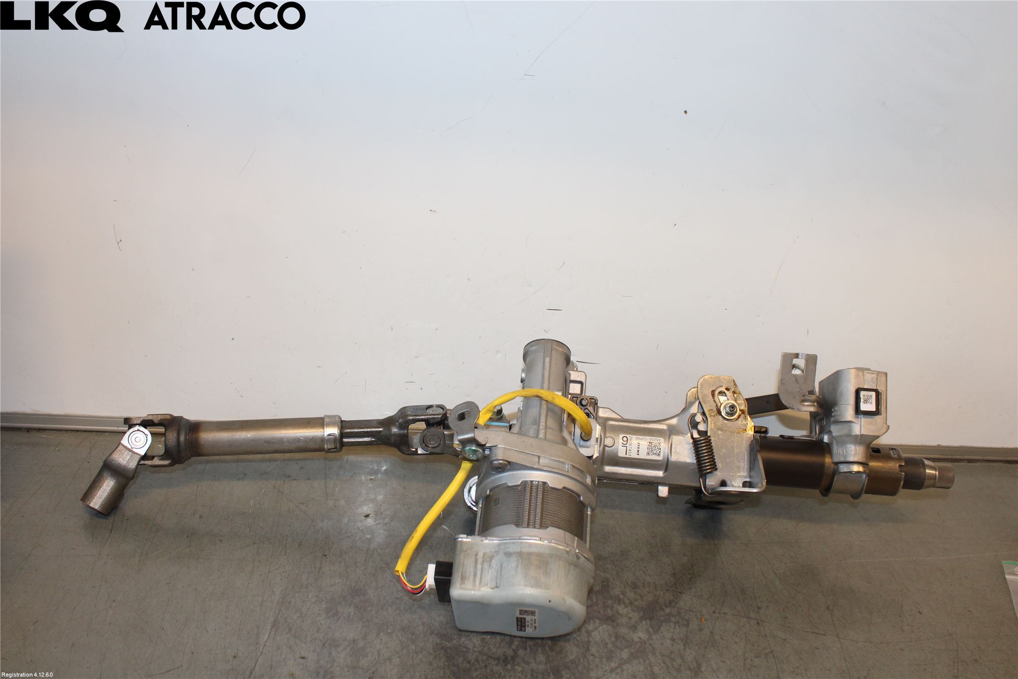 Toyota COROLLA 19- Rattaxelagg Med Inb Servo