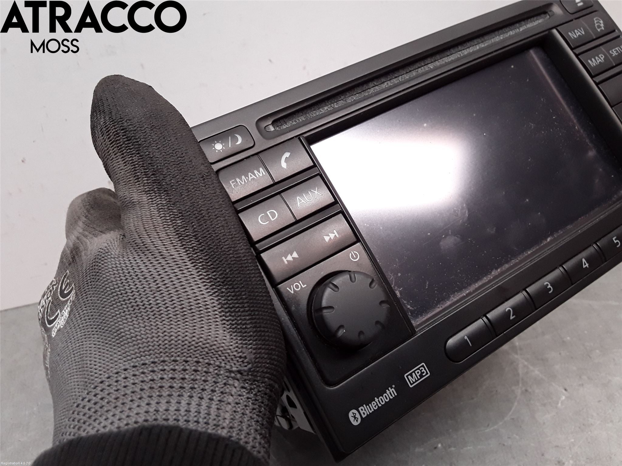 Nissan QASHQAI 10-14 Radio