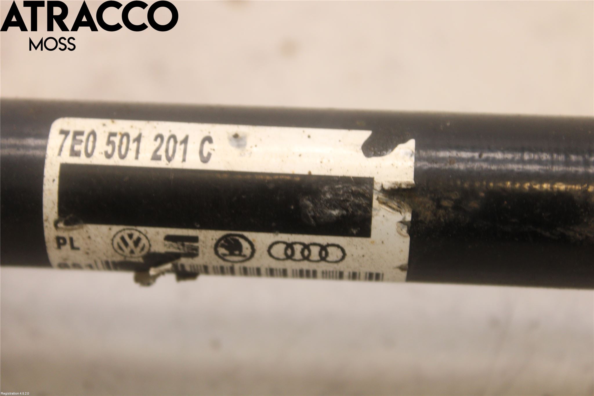 Volkswagen VW TRANSP/CARAVELLE (T6) 16-22 Drivaxel Bak Vänster