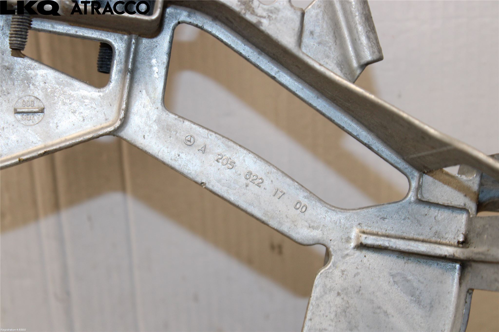 Mercedes-Benz MB C-KLASS (W205) 14-21 Strålkast Fästsarg