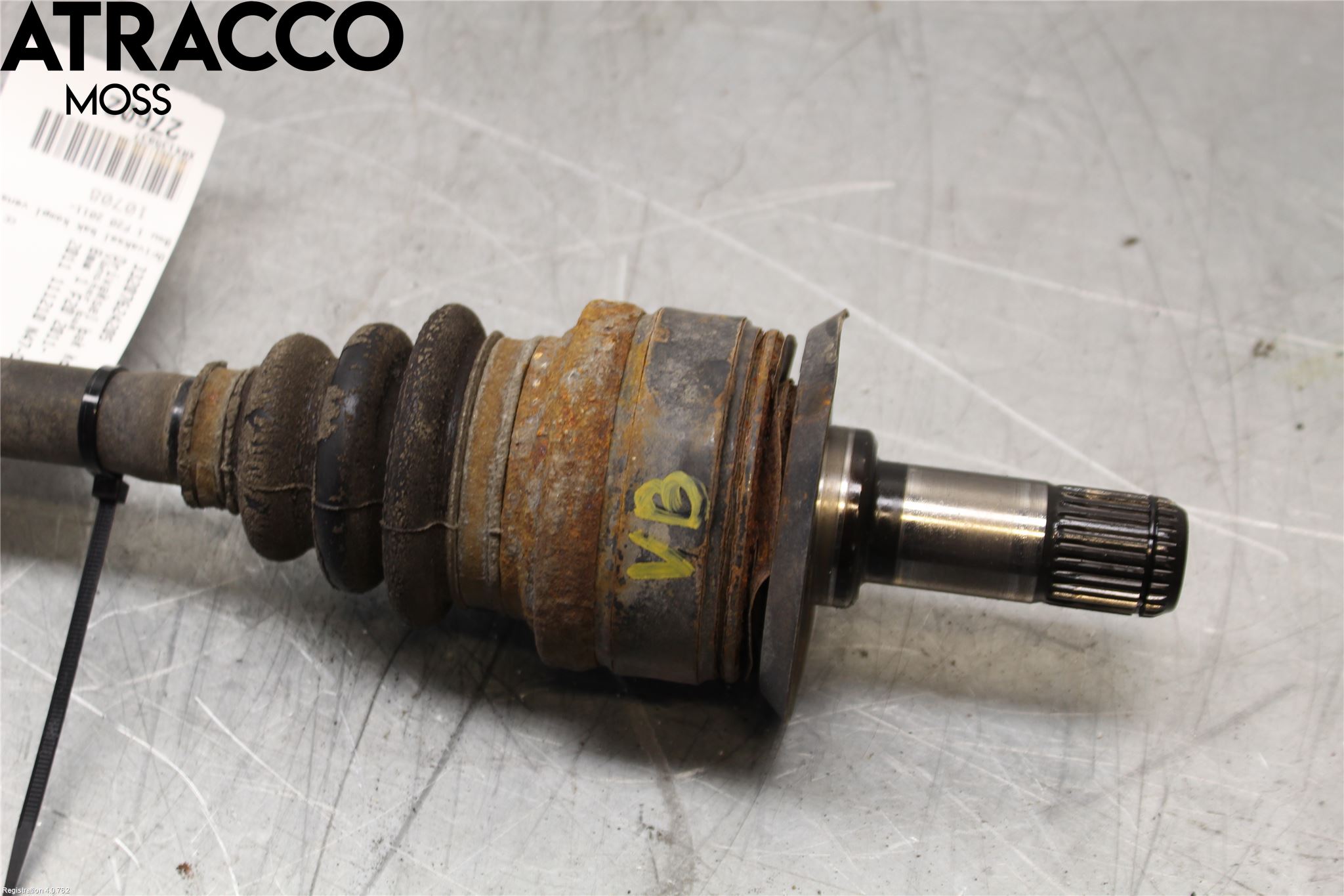 BMW 1 F20/F21 11-19 Drivaxel Bak Vänster