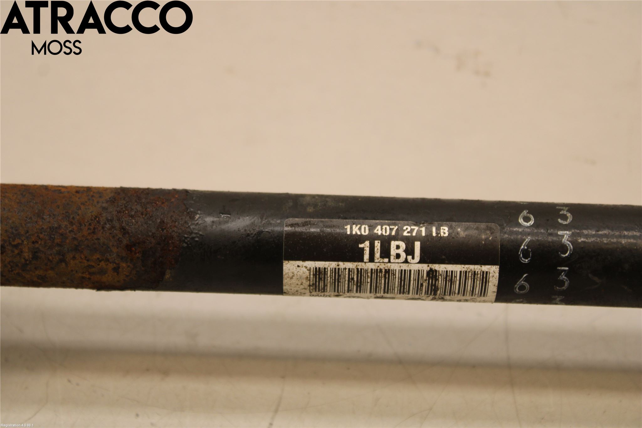 Volkswagen VW TOURAN 10-15 Drivaxel Fram Vänster